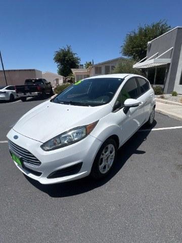 2015 Oxford White /Medium Light Stone Ford Fiesta SE Hatchback (3FADP4EJ4FM) with an 1.6L L4 DOHC 16V engine, 6-Speed Automatic transmission, located at 1865 East Red Hills Pkwy, St. George, 84770, (435) 628-0023, 37.120850, -113.543640 - We specialize in helping ALL people get the best financing available. No matter your credit score, good, bad or none we can get you an amazing rate. Had a bankruptcy, divorce, or repossessions? We give you the green light to get your credit back on the road. Low down and affordable payments that fit- Photo#3