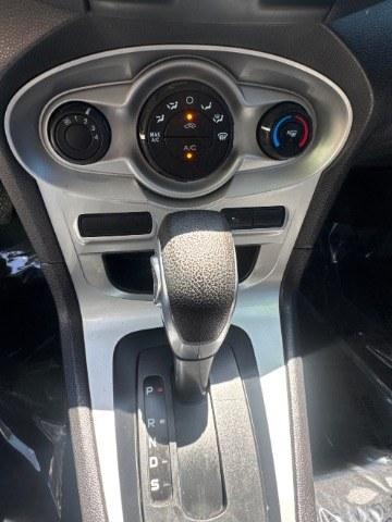 2015 Oxford White /Medium Light Stone Ford Fiesta SE Hatchback (3FADP4EJ4FM) with an 1.6L L4 DOHC 16V engine, 6-Speed Automatic transmission, located at 1865 East Red Hills Pkwy, St. George, 84770, (435) 628-0023, 37.120850, -113.543640 - We specialize in helping ALL people get the best financing available. No matter your credit score, good, bad or none we can get you an amazing rate. Had a bankruptcy, divorce, or repossessions? We give you the green light to get your credit back on the road. Low down and affordable payments that fit- Photo#21