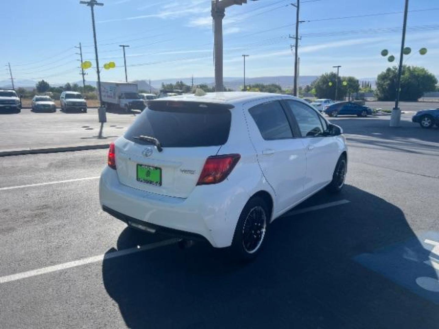 2015 Super White /Black (Circles), clo Toyota Yaris LE 5-Door AT (VNKKTUD39FA) with an 1.5L L4 DOHC 16V engine, 4-Speed Automatic transmission, located at 940 North Main Street, Cedar City, UT, 84720, (435) 628-0023, 37.692936, -113.061897 - We specialize in helping ALL people get the best financing available. No matter your credit score, good, bad or none we can get you an amazing rate. Had a bankruptcy, divorce, or repossessions? We give you the green light to get your credit back on the road. Low down and affordable payments that fit - Photo#6