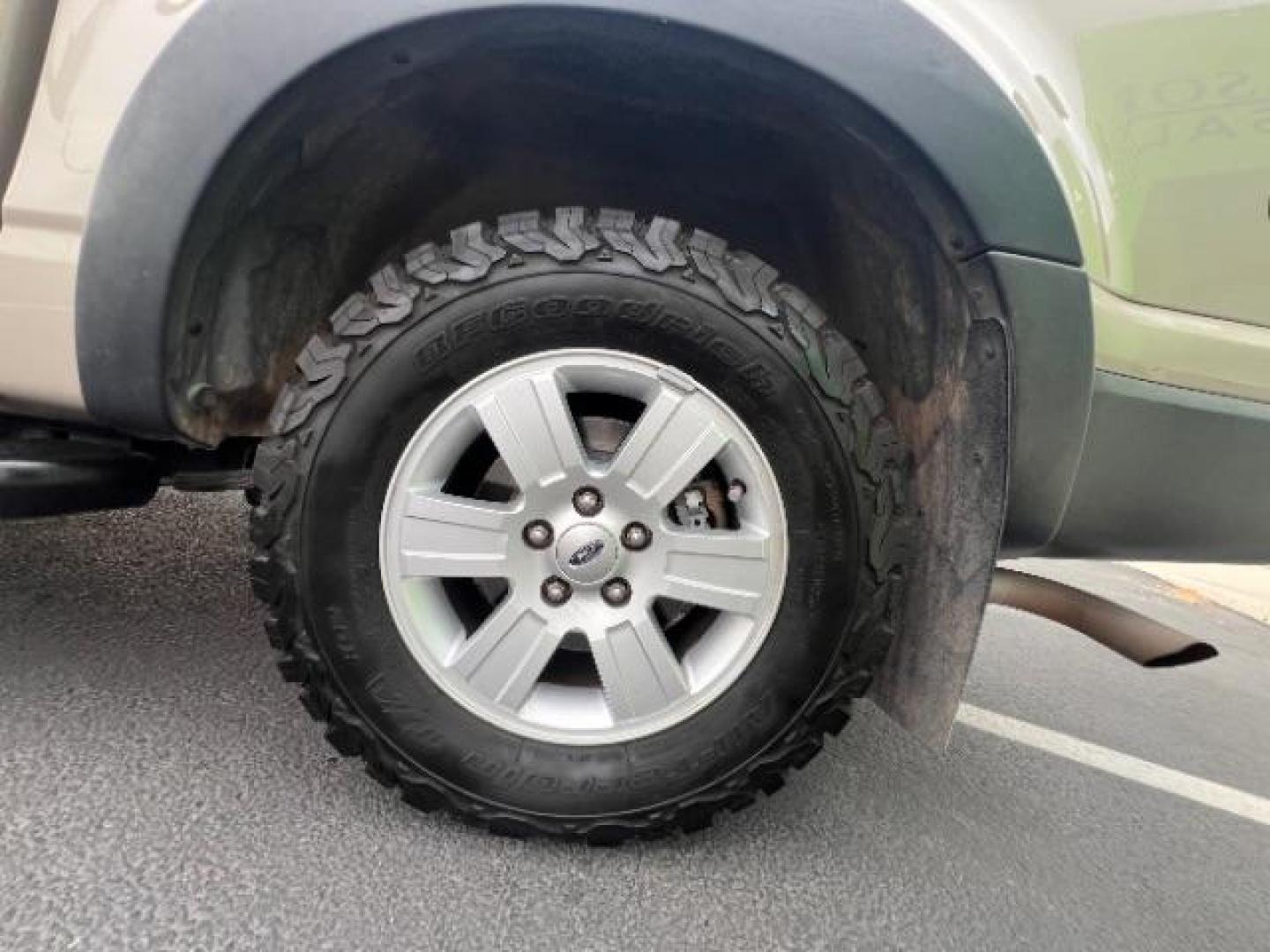 2007 Pueblo Gold Metallic /Camel Cloth Interior Ford Explorer Sport Trac XLT 4.0L 4WD (1FMEU51K07U) with an 4.0L V6 SOHC 12V FFV engine, 5-Speed Automatic transmission, located at 1865 East Red Hills Pkwy, St. George, 84770, (435) 628-0023, 37.120850, -113.543640 - We specialize in helping ALL people get the best financing available. No matter your credit score, good, bad or none we can get you an amazing rate. Had a bankruptcy, divorce, or repossessions? We give you the green light to get your credit back on the road. Low down and affordable payments that fit - Photo#10