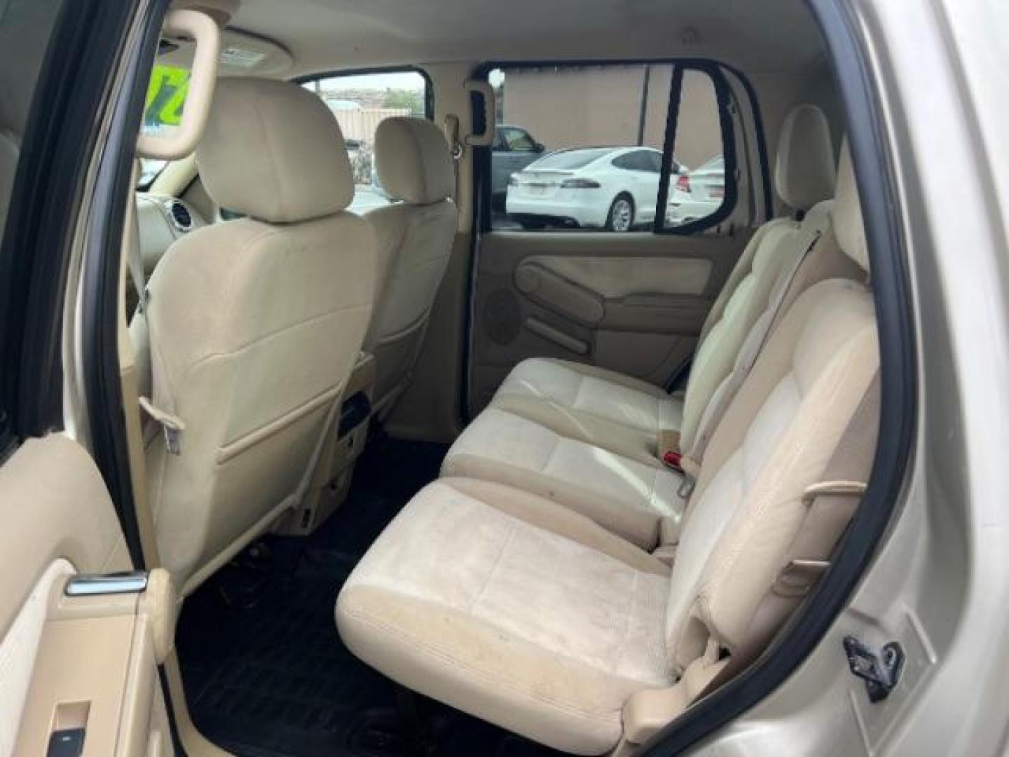 2007 Pueblo Gold Metallic /Camel Cloth Interior Ford Explorer Sport Trac XLT 4.0L 4WD (1FMEU51K07U) with an 4.0L V6 SOHC 12V FFV engine, 5-Speed Automatic transmission, located at 1865 East Red Hills Pkwy, St. George, 84770, (435) 628-0023, 37.120850, -113.543640 - We specialize in helping ALL people get the best financing available. No matter your credit score, good, bad or none we can get you an amazing rate. Had a bankruptcy, divorce, or repossessions? We give you the green light to get your credit back on the road. Low down and affordable payments that fit - Photo#21