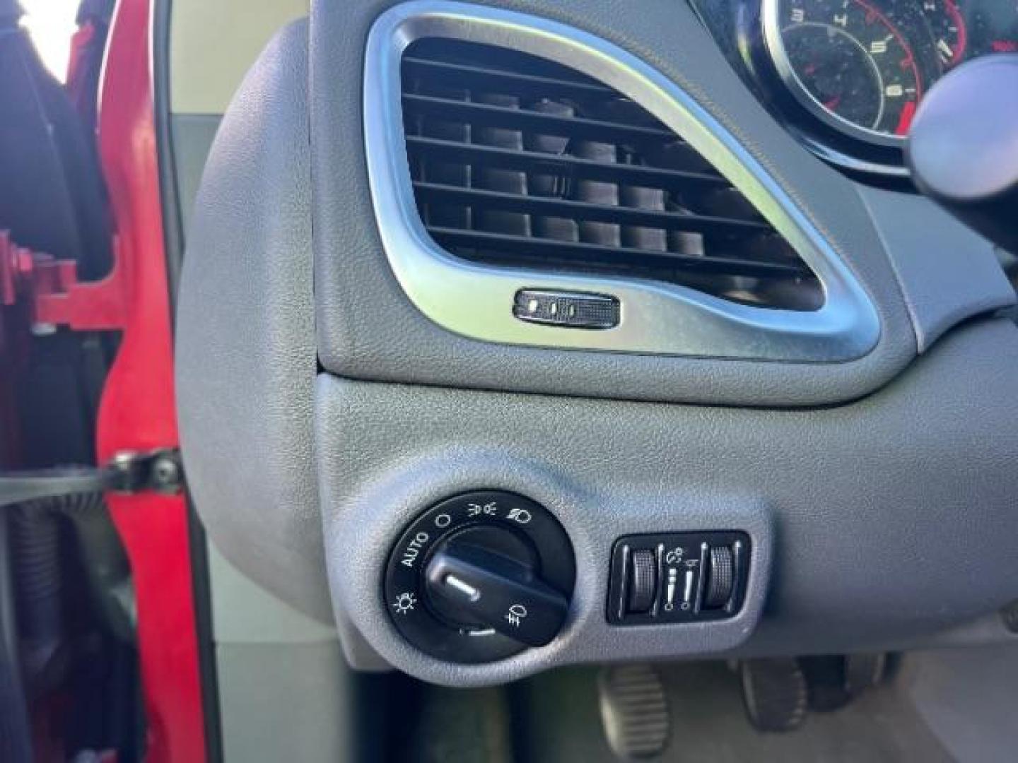2013 Redline 2 Coat Pearl /Black Cloth Interior Dodge Dart SXT (1C3CDFBH5DD) with an 1.4L L4 DOHC 16V TUR engine, 6-Speed Manual transmission, located at 1865 East Red Hills Pkwy, St. George, 84770, (435) 628-0023, 37.120850, -113.543640 - We specialize in helping ALL people get the best financing available. No matter your credit score, good, bad or none we can get you an amazing rate. Had a bankruptcy, divorce, or repossessions? We give you the green light to get your credit back on the road. Low down and affordable payments that fit - Photo#15