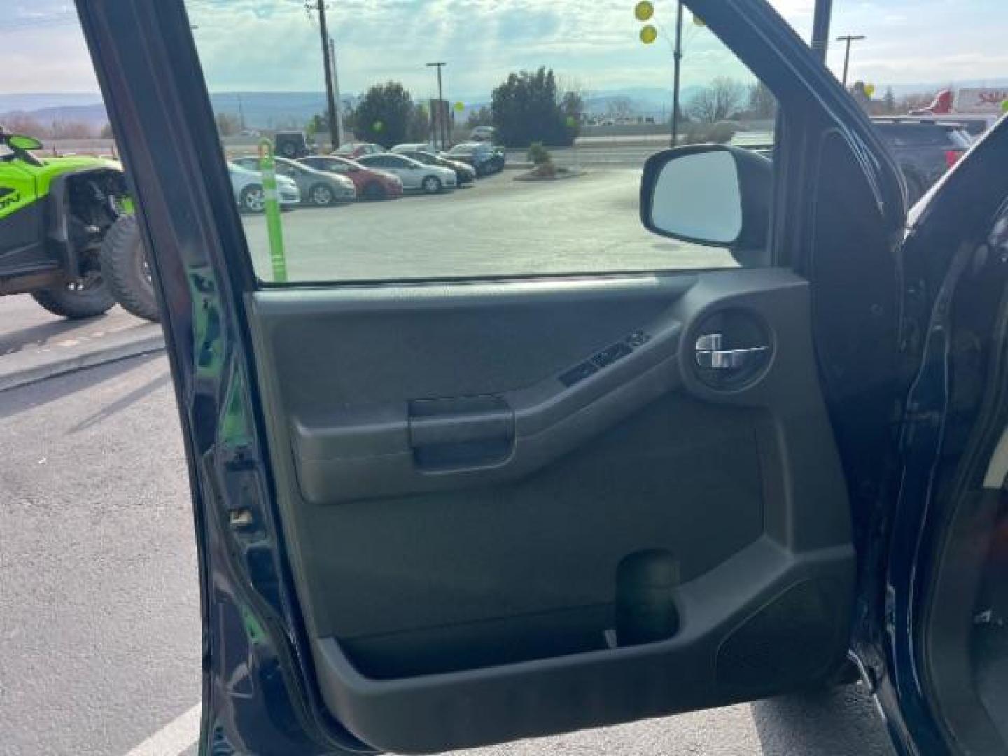 2008 Midnight Blue /Steel/Graphite Cloth Nissan Xterra S 4WD (5N1AN08W28C) with an 4.0L V6 DOHC 24V engine, 5-Speed Automatic transmission, located at 1865 East Red Hills Pkwy, St. George, 84770, (435) 628-0023, 37.120850, -113.543640 - We specialize in helping ALL people get the best financing available. No matter your credit score, good, bad or none we can get you an amazing rate. Had a bankruptcy, divorce, or repossessions? We give you the green light to get your credit back on the road. Low down and affordable payments that fit - Photo#12