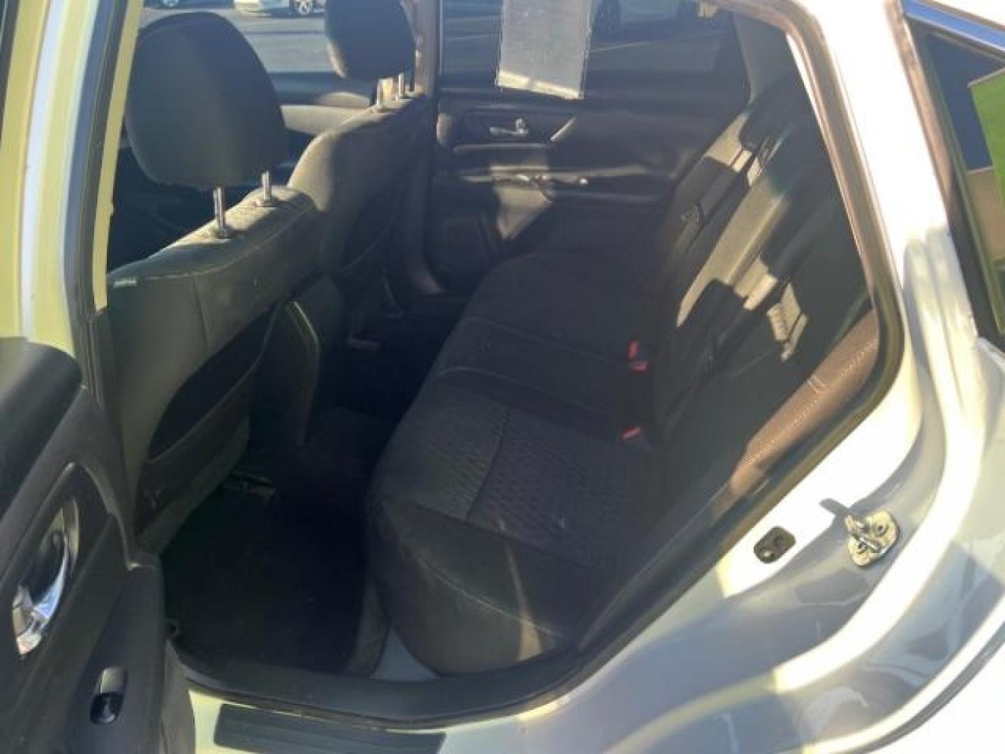 2018 Glacier White /Charcoal, cloth Nissan Altima 2.5 S (1N4AL3AP5JC) with an 2.5L L4 DOHC 16V engine, Continuously Variable Transmission transmission, located at 940 North Main Street, Cedar City, UT, 84720, (435) 628-0023, 37.692936, -113.061897 - We specialize in helping ALL people get the best financing available. No matter your credit score, good, bad or none we can get you an amazing rate. Had a bankruptcy, divorce, or repossessions? We give you the green light to get your credit back on the road. Low down and affordable payments that fit - Photo#21