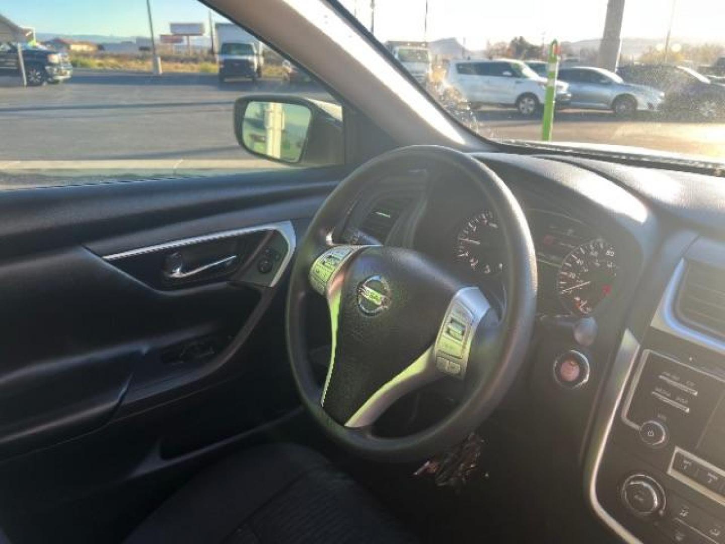 2018 Glacier White /Charcoal, cloth Nissan Altima 2.5 S (1N4AL3AP5JC) with an 2.5L L4 DOHC 16V engine, Continuously Variable Transmission transmission, located at 940 North Main Street, Cedar City, UT, 84720, (435) 628-0023, 37.692936, -113.061897 - We specialize in helping ALL people get the best financing available. No matter your credit score, good, bad or none we can get you an amazing rate. Had a bankruptcy, divorce, or repossessions? We give you the green light to get your credit back on the road. Low down and affordable payments that fit - Photo#30