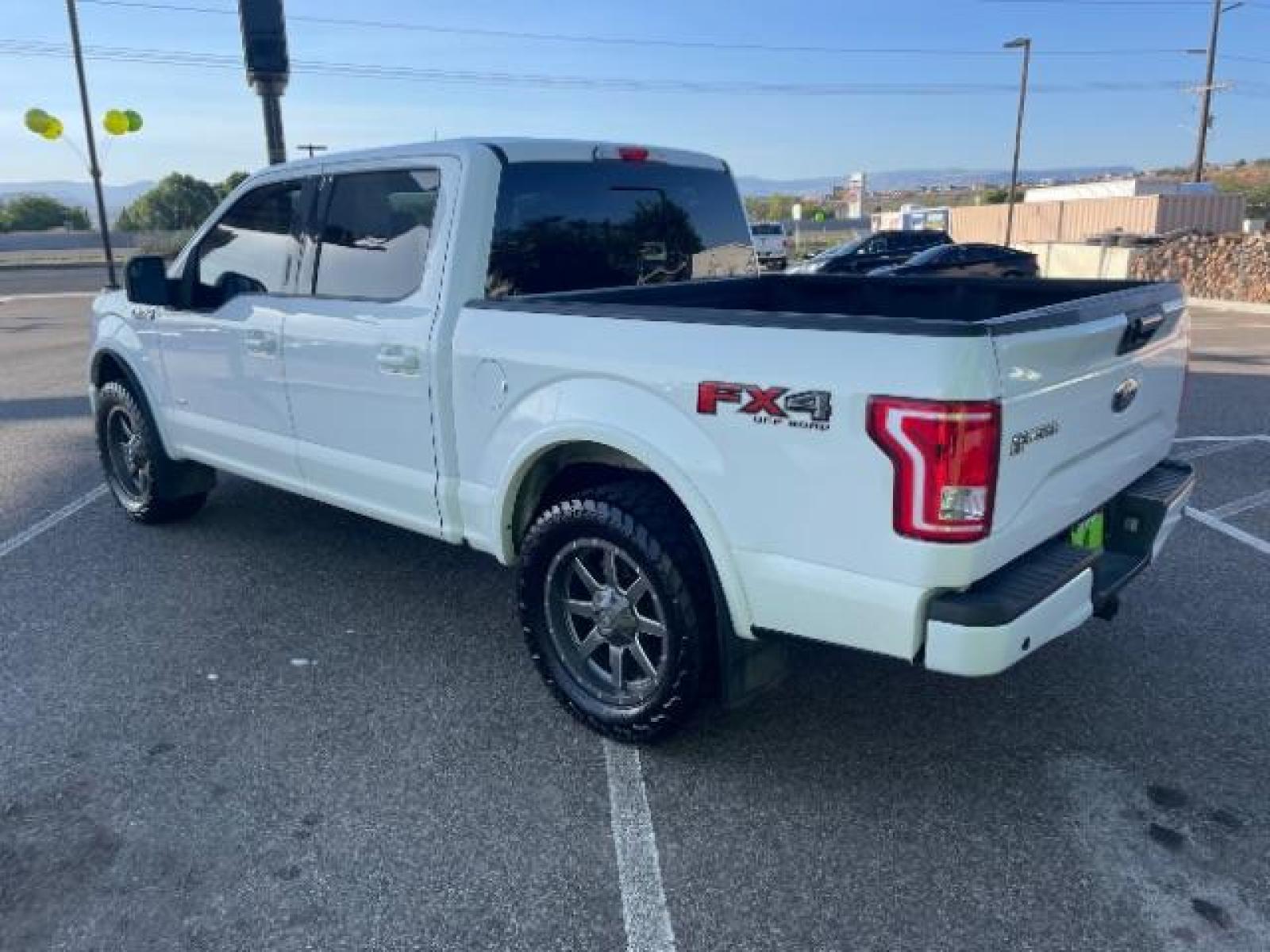 2016 Oxford White /Black, premium cloth Ford F-150 XLT SuperCrew 5.5-ft. Bed 4WD (1FTEW1EP3GK) with an 2.7L V6 DOHC 24V engine, 6-Speed Automatic transmission, located at 1865 East Red Hills Pkwy, St. George, 84770, (435) 628-0023, 37.120850, -113.543640 - We specialize in helping ALL people get the best financing available. No matter your credit score, good, bad or none we can get you an amazing rate. Had a bankruptcy, divorce, or repossessions? We give you the green light to get your credit back on the road. Low down and affordable payments that fit - Photo #6