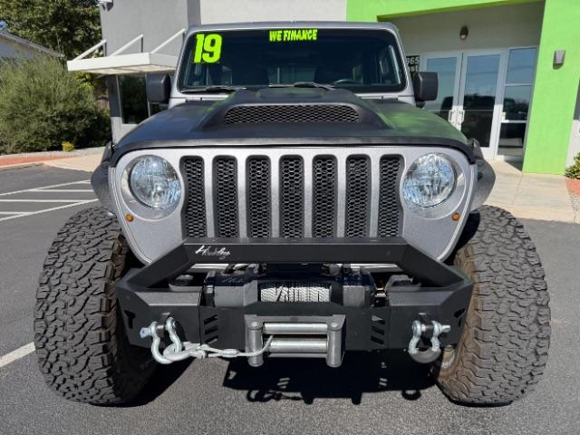 2019 Grey /Black Jeep Wrangler Unlimited Sport (1C4HJXDG3KW) with an 3.6L V6 DOHC 24V FFV engine, 6-Speed Automatic transmission, located at 1865 East Red Hills Pkwy, St. George, 84770, (435) 628-0023, 37.120850, -113.543640 - We specialize in helping ALL people get the best financing available. No matter your credit score, good, bad or none we can get you an amazing rate. Had a bankruptcy, divorce, or repossessions? We give you the green light to get your credit back on the road. Low down and affordable payments that fit - Photo#1