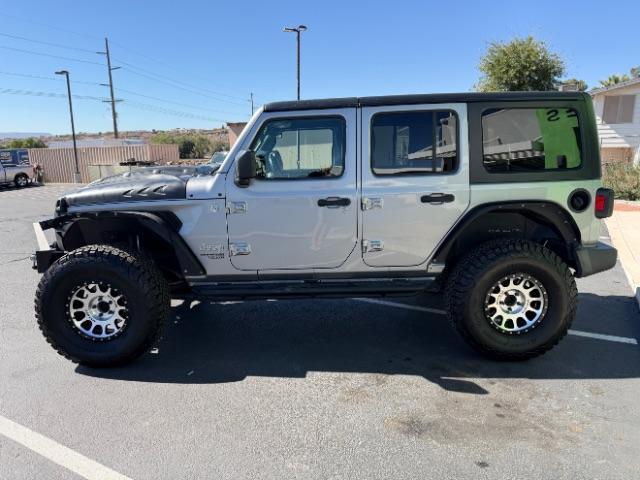 2019 Grey /Black Jeep Wrangler Unlimited Sport (1C4HJXDG3KW) with an 3.6L V6 DOHC 24V FFV engine, 6-Speed Automatic transmission, located at 1865 East Red Hills Pkwy, St. George, 84770, (435) 628-0023, 37.120850, -113.543640 - We specialize in helping ALL people get the best financing available. No matter your credit score, good, bad or none we can get you an amazing rate. Had a bankruptcy, divorce, or repossessions? We give you the green light to get your credit back on the road. Low down and affordable payments that fit - Photo#3