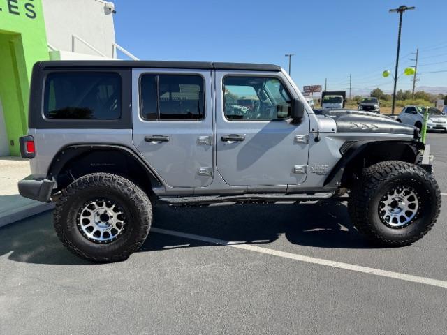2019 Grey /Black Jeep Wrangler Unlimited Sport (1C4HJXDG3KW) with an 3.6L V6 DOHC 24V FFV engine, 6-Speed Automatic transmission, located at 1865 East Red Hills Pkwy, St. George, 84770, (435) 628-0023, 37.120850, -113.543640 - We specialize in helping ALL people get the best financing available. No matter your credit score, good, bad or none we can get you an amazing rate. Had a bankruptcy, divorce, or repossessions? We give you the green light to get your credit back on the road. Low down and affordable payments that fit - Photo#5