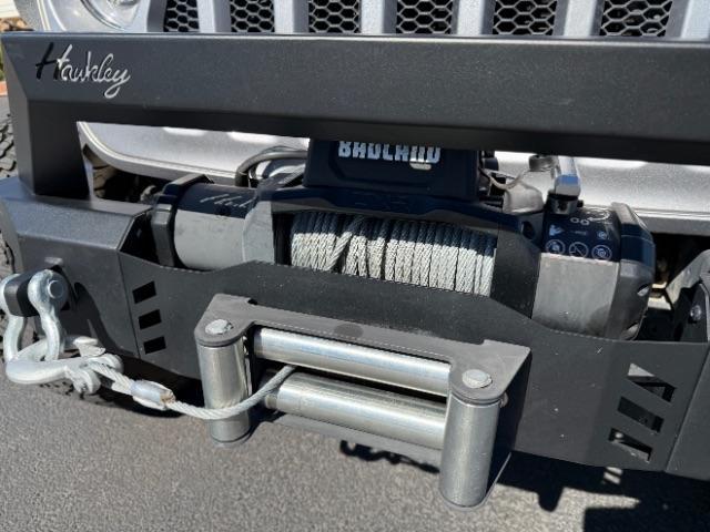 2019 Grey /Black Jeep Wrangler Unlimited Sport (1C4HJXDG3KW) with an 3.6L V6 DOHC 24V FFV engine, 6-Speed Automatic transmission, located at 1865 East Red Hills Pkwy, St. George, 84770, (435) 628-0023, 37.120850, -113.543640 - We specialize in helping ALL people get the best financing available. No matter your credit score, good, bad or none we can get you an amazing rate. Had a bankruptcy, divorce, or repossessions? We give you the green light to get your credit back on the road. Low down and affordable payments that fit - Photo#19