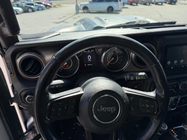 2019 Grey /Black Jeep Wrangler Unlimited Sport (1C4HJXDG3KW) with an 3.6L V6 DOHC 24V FFV engine, 6-Speed Automatic transmission, located at 1865 East Red Hills Pkwy, St. George, 84770, (435) 628-0023, 37.120850, -113.543640 - We specialize in helping ALL people get the best financing available. No matter your credit score, good, bad or none we can get you an amazing rate. Had a bankruptcy, divorce, or repossessions? We give you the green light to get your credit back on the road. Low down and affordable payments that fit - Photo#21