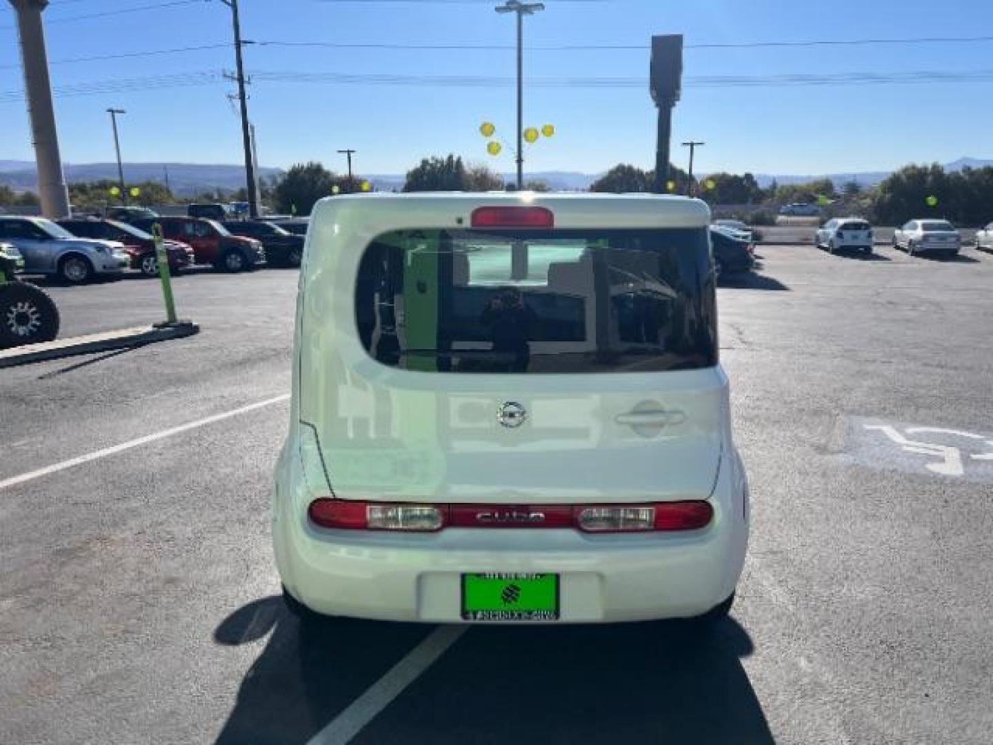 2012 Pearl White /Light Gray Cloth Int Nissan cube 1.8 S (JN8AZ2KR3CT) with an 1.8L L4 DOHC 16V engine, Continuously Variabl transmission, located at 1865 East Red Hills Pkwy, St. George, 84770, (435) 628-0023, 37.120850, -113.543640 - Photo#5