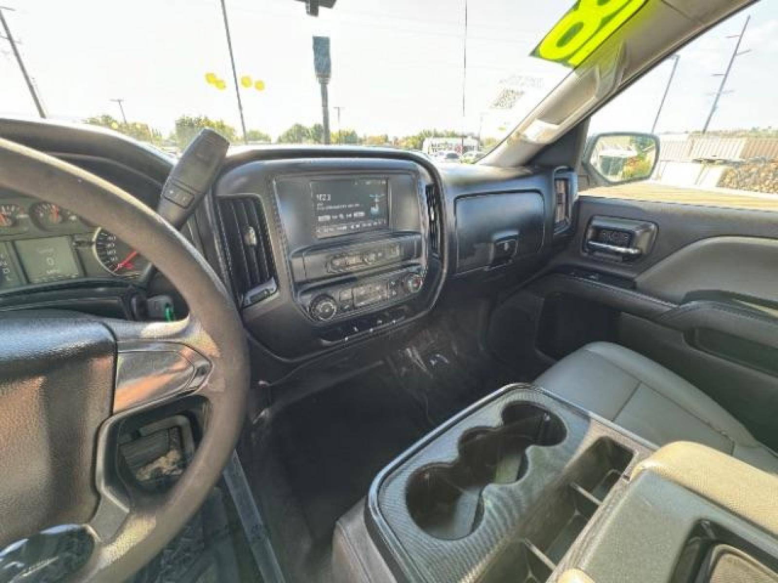 2018 Summit White /Gray Leather Interior Chevrolet Silverado 1500 Work Truck Crew Cab Short Box 2WD (3GCPCNEH0JG) with an 4.3L V6 OHV 12V engine, 6-Speed Automatic transmission, located at 1865 East Red Hills Pkwy, St. George, 84770, (435) 628-0023, 37.120850, -113.543640 - We specialize in helping ALL people get the best financing available. No matter your credit score, good, bad or none we can get you an amazing rate. Had a bankruptcy, divorce, or repossessions? We give you the green light to get your credit back on the road. Low down and affordable payments that fit - Photo #19