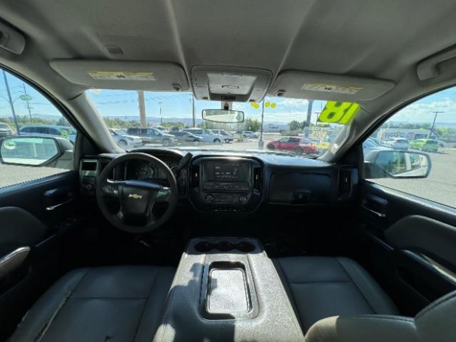 2018 Summit White /Gray Leather Interior Chevrolet Silverado 1500 Work Truck Crew Cab Short Box 2WD (3GCPCNEH0JG) with an 4.3L V6 OHV 12V engine, 6-Speed Automatic transmission, located at 1865 East Red Hills Pkwy, St. George, 84770, (435) 628-0023, 37.120850, -113.543640 - Photo #25