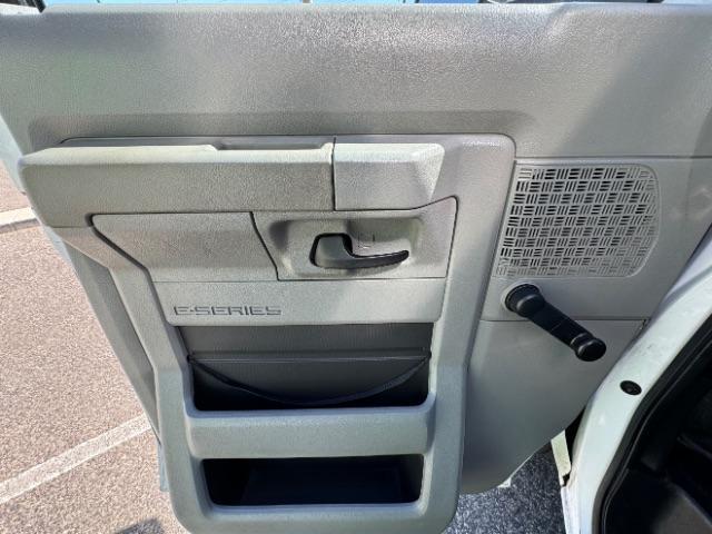 2015 White /Gray Leather Ford Econoline E-350 Super Duty (1FDWE3FL6FD) with an 5.4L V8 SOHC 16V engine, 4-Speed Automatic transmission, located at 1865 East Red Hills Pkwy, St. George, 84770, (435) 628-0023, 37.120850, -113.543640 - We specialize in helping ALL people get the best financing available. No matter your credit score, good, bad or none we can get you an amazing rate. Had a bankruptcy, divorce, or repossessions? We give you the green light to get your credit back on the road. Low down and affordable payments that fit - Photo#18