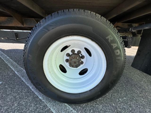 2015 White /Gray Leather Ford Econoline E-350 Super Duty (1FDWE3FL6FD) with an 5.4L V8 SOHC 16V engine, 4-Speed Automatic transmission, located at 1865 East Red Hills Pkwy, St. George, 84770, (435) 628-0023, 37.120850, -113.543640 - We specialize in helping ALL people get the best financing available. No matter your credit score, good, bad or none we can get you an amazing rate. Had a bankruptcy, divorce, or repossessions? We give you the green light to get your credit back on the road. Low down and affordable payments that fit - Photo#12