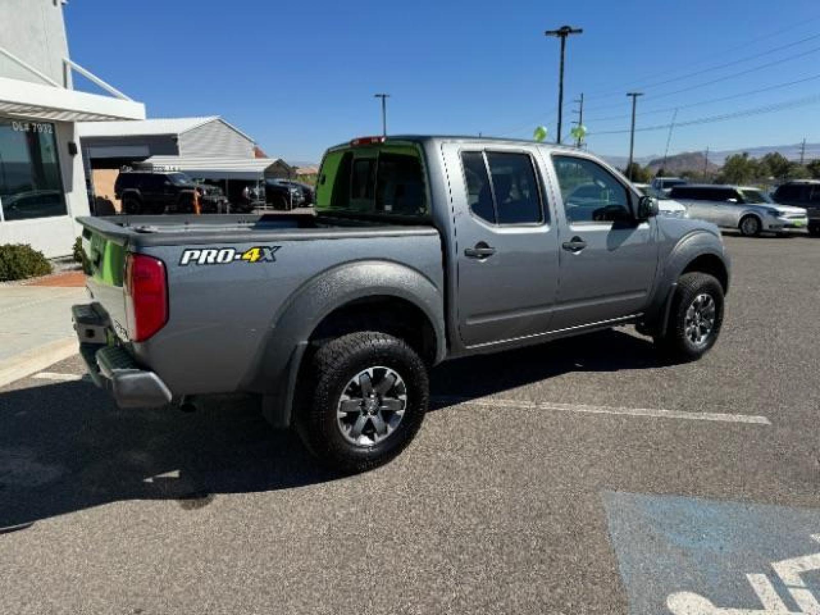 2018 Arctic Blue Metallic /Graphite w/White Stitching, cloth Nissan Frontier PRO-4X Crew Cab 5AT 4WD (1N6AD0EV9JN) with an 4.0L V6 DOHC 24V engine, 5-Speed Automatic transmission, located at 1865 East Red Hills Pkwy, St. George, 84770, (435) 628-0023, 37.120850, -113.543640 - We specialize in helping ALL people get the best financing available. No matter your credit score, good, bad or none we can get you an amazing rate. Had a bankruptcy, divorce, or repossessions? We give you the green light to get your credit back on the road. Low down and affordable payments that fit - Photo #10