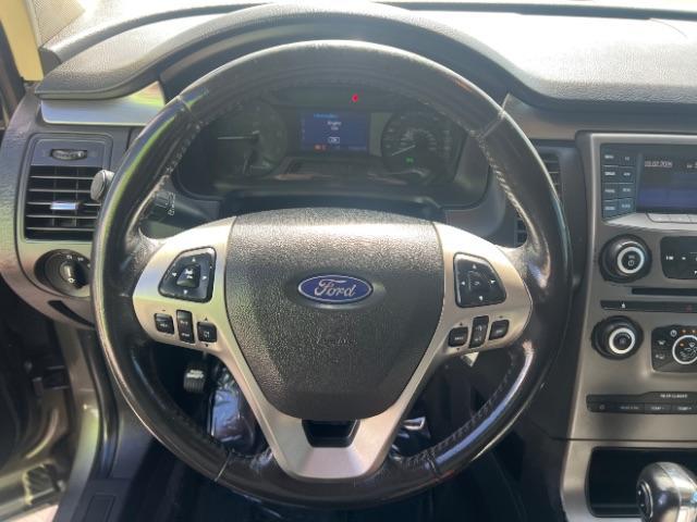 2013 Mineral Gray Metallic /Charcoal Black Cloth Interior Ford Flex SE FWD (2FMGK5B81DB) with an 3.5L V6 DOHC 24V engine, 6-Speed Automatic Overdrive transmission, located at 1865 East Red Hills Pkwy, St. George, 84770, (435) 628-0023, 37.120850, -113.543640 - We specialize in helping ALL people get the best financing available. No matter your credit score, good, bad or none we can get you an amazing rate. Had a bankruptcy, divorce, or repossessions? We give you the green light to get your credit back on the road. Low down and affordable payments that fit - Photo#15