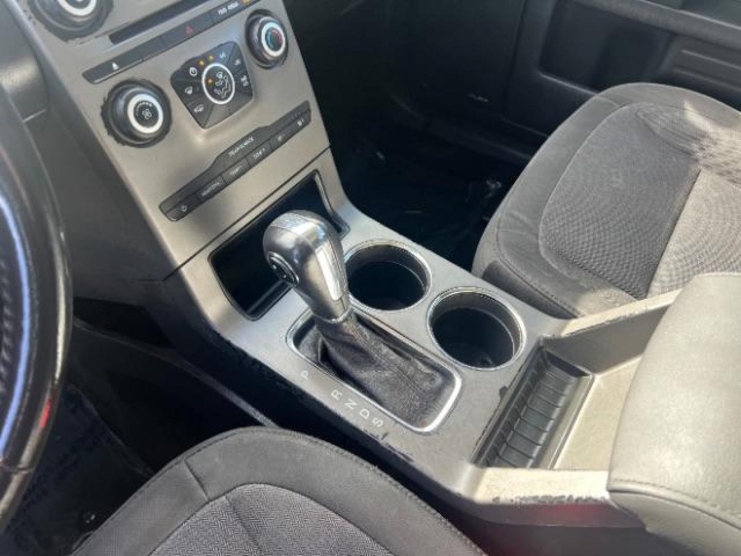 2013 Mineral Gray Metallic /Charcoal Black Cloth Interior Ford Flex SE FWD (2FMGK5B81DB) with an 3.5L V6 DOHC 24V engine, 6-Speed Automatic Overdrive transmission, located at 940 North Main Street, Cedar City, UT, 84720, (435) 628-0023, 37.692936, -113.061897 - We specialize in helping ALL people get the best financing available. No matter your credit score, good, bad or none we can get you an amazing rate. Had a bankruptcy, divorce, or repossessions? We give you the green light to get your credit back on the road. Low down and affordable payments that fit - Photo#18