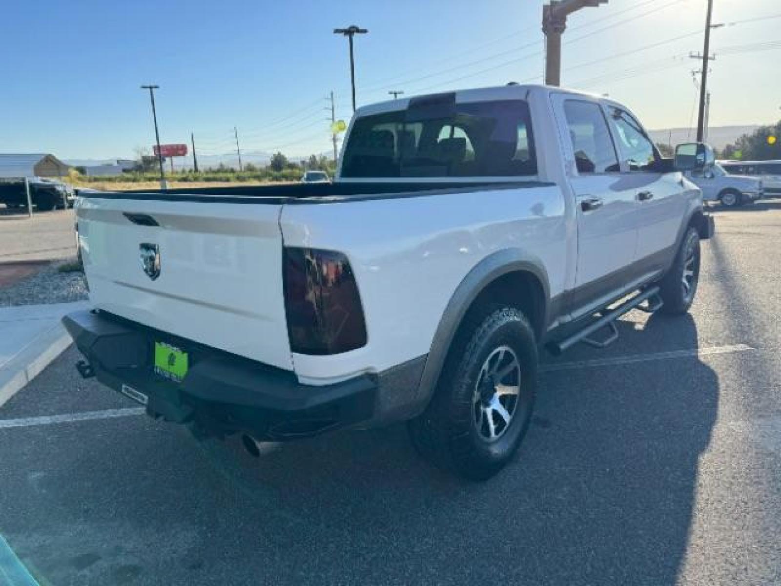 2012 Bright White /Dark Slate Leather Interior RAM 1500 Laramie Crew Cab 4WD (1C6RD7NTXCS) with an 5.7L V8 OHV 16V engine, 6-Speed Automatic transmission, located at 1865 East Red Hills Pkwy, St. George, 84770, (435) 628-0023, 37.120850, -113.543640 - Photo #10
