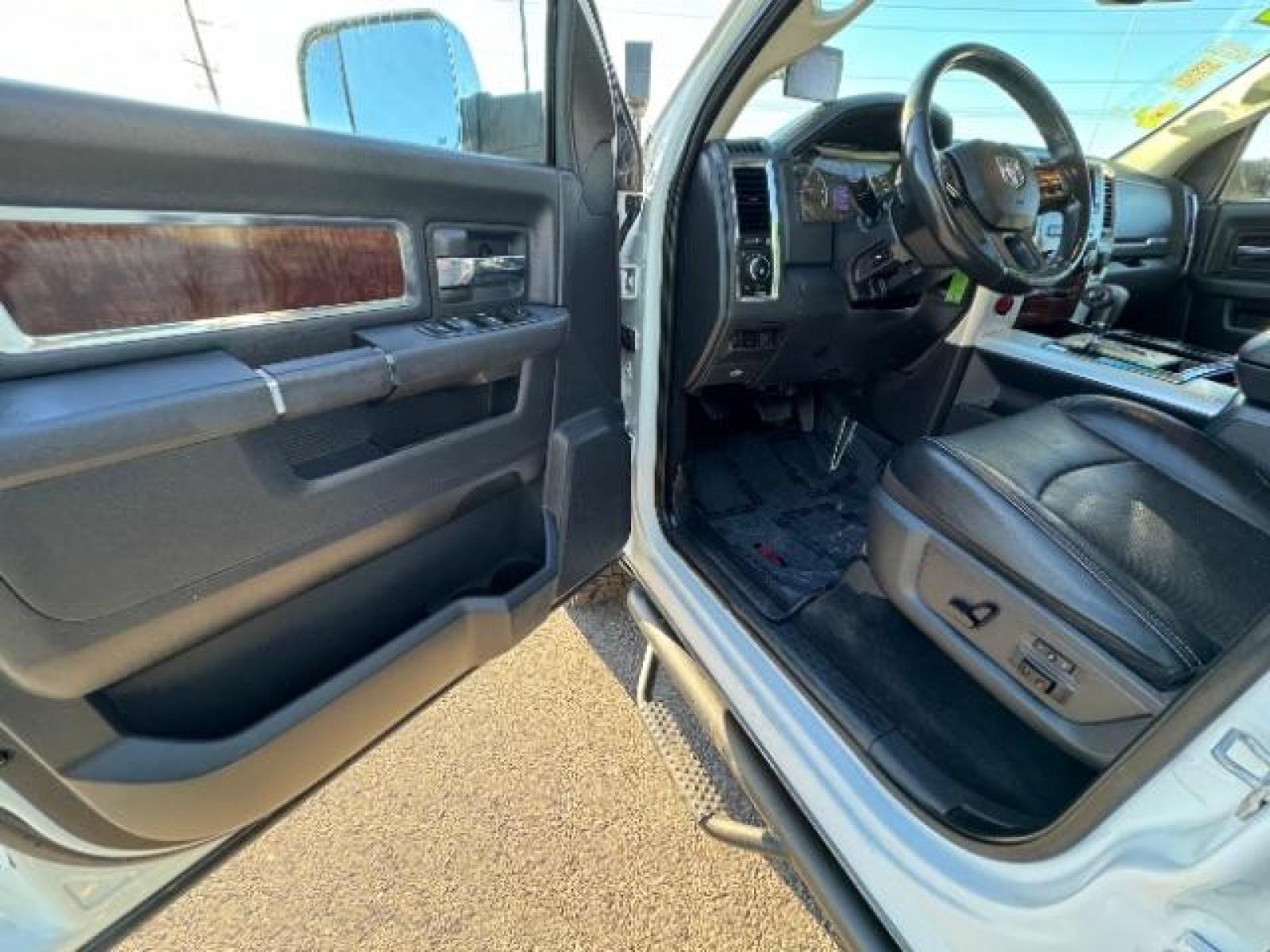 2012 Bright White /Dark Slate Leather Interior RAM 1500 Laramie Crew Cab 4WD (1C6RD7NTXCS) with an 5.7L V8 OHV 16V engine, 6-Speed Automatic transmission, located at 1865 East Red Hills Pkwy, St. George, 84770, (435) 628-0023, 37.120850, -113.543640 - Photo #20