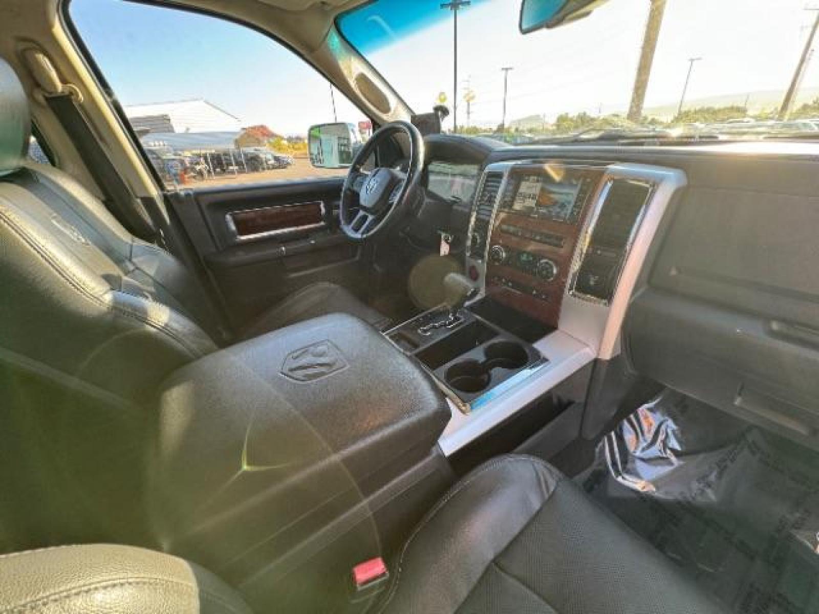 2012 Bright White /Dark Slate Leather Interior RAM 1500 Laramie Crew Cab 4WD (1C6RD7NTXCS) with an 5.7L V8 OHV 16V engine, 6-Speed Automatic transmission, located at 1865 East Red Hills Pkwy, St. George, 84770, (435) 628-0023, 37.120850, -113.543640 - Photo #42
