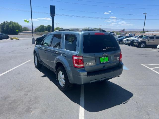 2012 Steel Blue Metallic /Camel Cloth Interior Ford Escape XLT FWD (1FMCU0DG8CK) with an 3.0L V6 DOHC 24V engine, 6-Speed Automatic transmission, located at 1865 East Red Hills Pkwy, St. George, 84770, (435) 628-0023, 37.120850, -113.543640 - We specialize in helping ALL people get the best financing available. No matter your credit score, good, bad or none we can get you an amazing rate. Had a bankruptcy, divorce, or repossessions? We give you the green light to get your credit back on the road. Low down and affordable payments that fit - Photo#4
