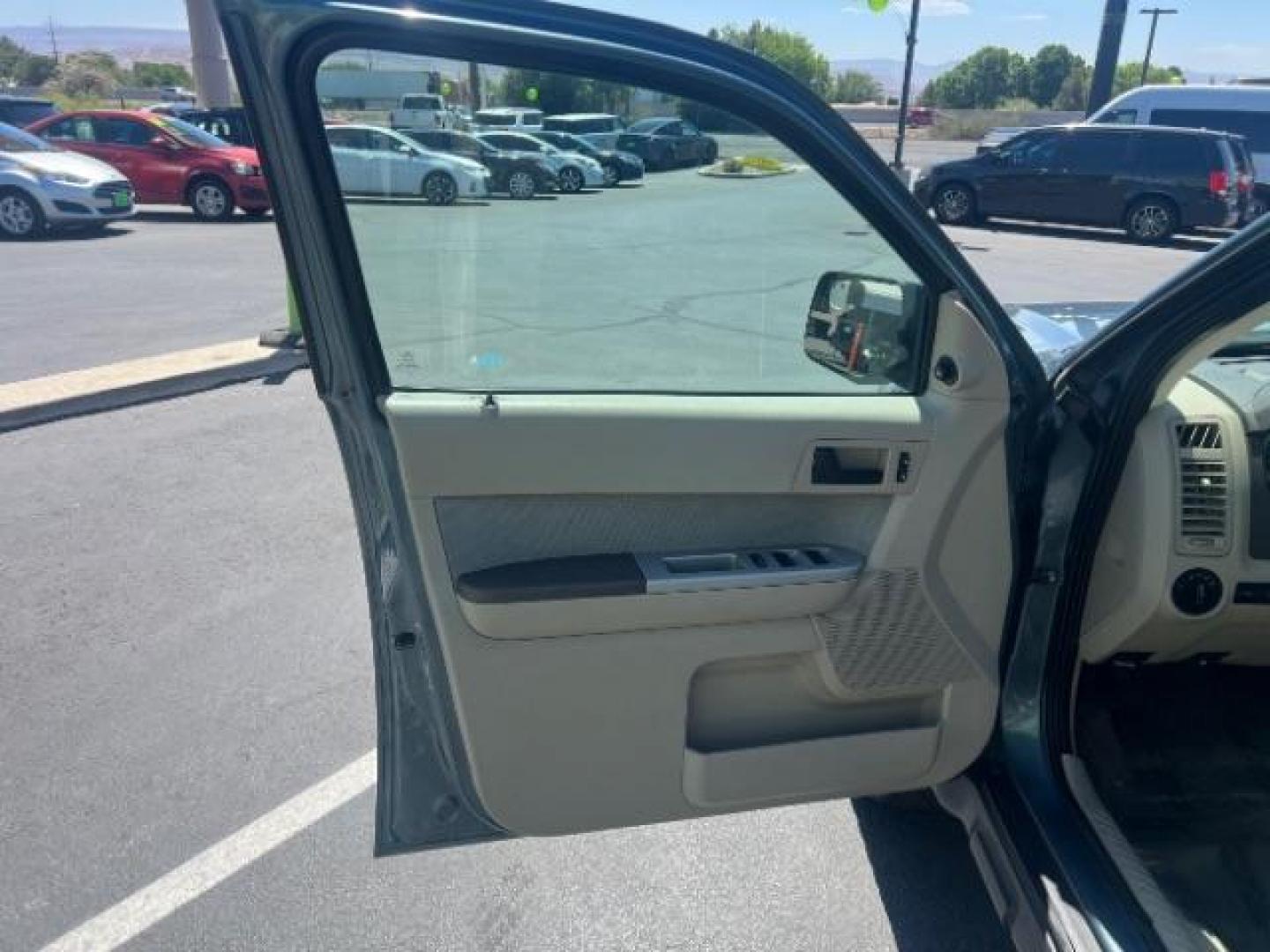 2012 Steel Blue Metallic /Camel Cloth Interior Ford Escape XLT FWD (1FMCU0DG8CK) with an 3.0L V6 DOHC 24V engine, 6-Speed Automatic transmission, located at 1865 East Red Hills Pkwy, St. George, 84770, (435) 628-0023, 37.120850, -113.543640 - Photo#12