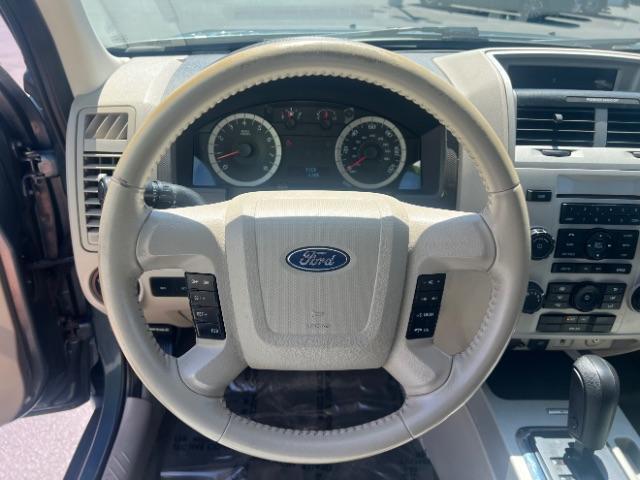 2012 Steel Blue Metallic /Camel Cloth Interior Ford Escape XLT FWD (1FMCU0DG8CK) with an 3.0L V6 DOHC 24V engine, 6-Speed Automatic transmission, located at 1865 East Red Hills Pkwy, St. George, 84770, (435) 628-0023, 37.120850, -113.543640 - We specialize in helping ALL people get the best financing available. No matter your credit score, good, bad or none we can get you an amazing rate. Had a bankruptcy, divorce, or repossessions? We give you the green light to get your credit back on the road. Low down and affordable payments that fit - Photo#15
