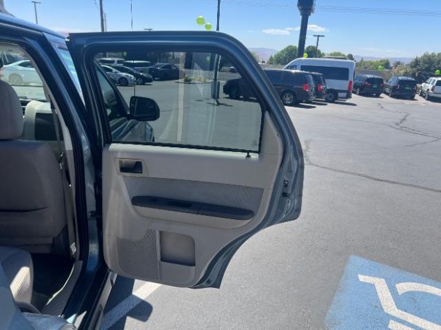 2012 Steel Blue Metallic /Camel Cloth Interior Ford Escape XLT FWD (1FMCU0DG8CK) with an 3.0L V6 DOHC 24V engine, 6-Speed Automatic transmission, located at 1865 East Red Hills Pkwy, St. George, 84770, (435) 628-0023, 37.120850, -113.543640 - We specialize in helping ALL people get the best financing available. No matter your credit score, good, bad or none we can get you an amazing rate. Had a bankruptcy, divorce, or repossessions? We give you the green light to get your credit back on the road. Low down and affordable payments that fit - Photo#24