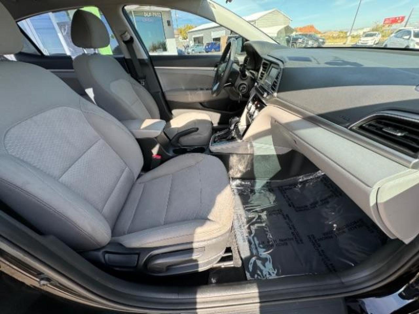 2019 Phantom Black /Beige, cloth Hyundai Elantra SE 6AT (5NPD74LF9KH) with an 1.8L L4 DOHC 16V engine, 6-Speed Automatic transmission, located at 1865 East Red Hills Pkwy, St. George, 84770, (435) 628-0023, 37.120850, -113.543640 - We specialize in helping ALL people get the best financing available. No matter your credit score, good, bad or none we can get you an amazing rate. Had a bankruptcy, divorce, or repossessions? We give you the green light to get your credit back on the road. Low down and affordable payments that fit - Photo #27