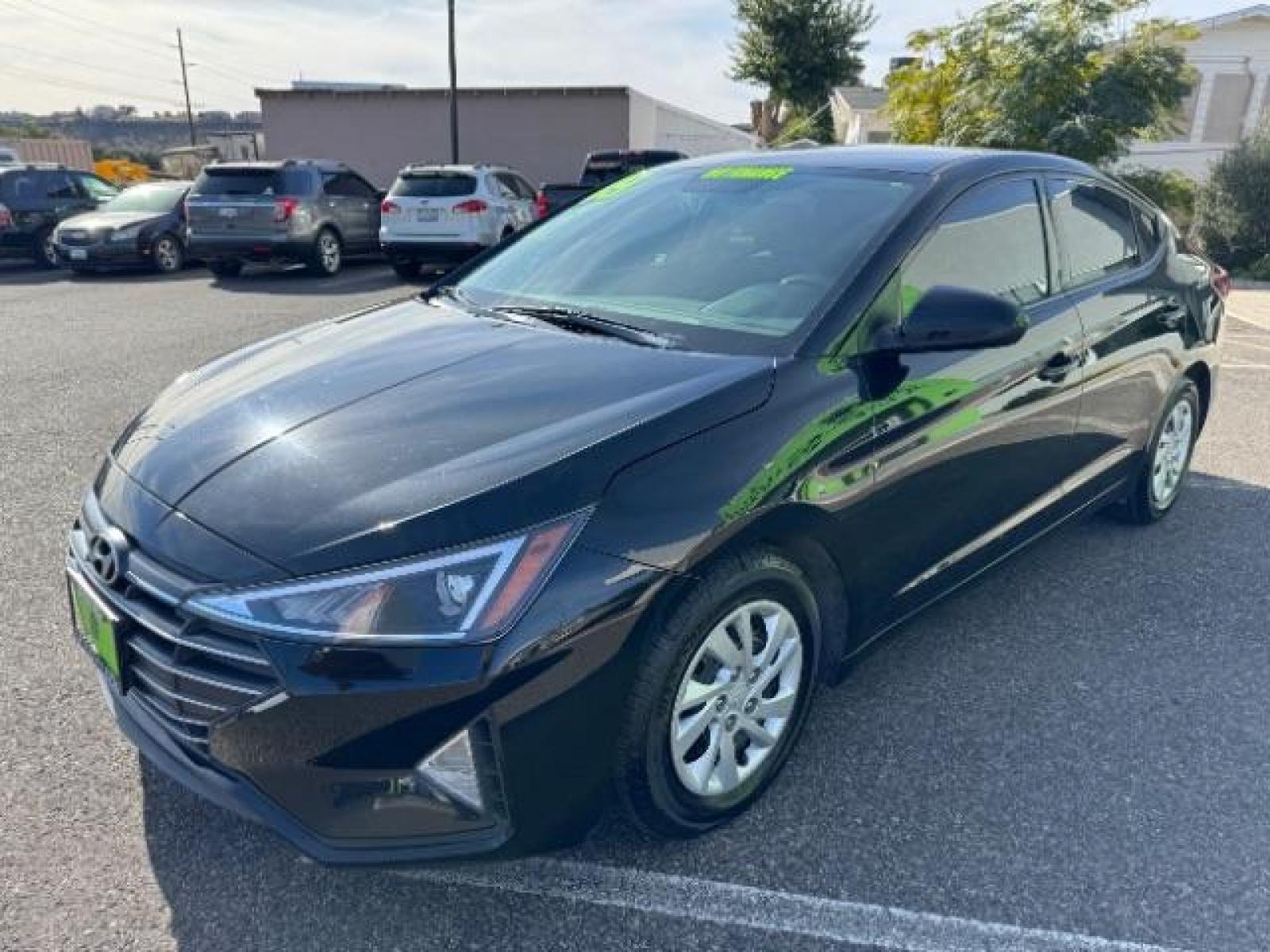 2019 Phantom Black /Beige, cloth Hyundai Elantra SE 6AT (5NPD74LF9KH) with an 1.8L L4 DOHC 16V engine, 6-Speed Automatic transmission, located at 1865 East Red Hills Pkwy, St. George, 84770, (435) 628-0023, 37.120850, -113.543640 - We specialize in helping ALL people get the best financing available. No matter your credit score, good, bad or none we can get you an amazing rate. Had a bankruptcy, divorce, or repossessions? We give you the green light to get your credit back on the road. Low down and affordable payments that fit - Photo #3