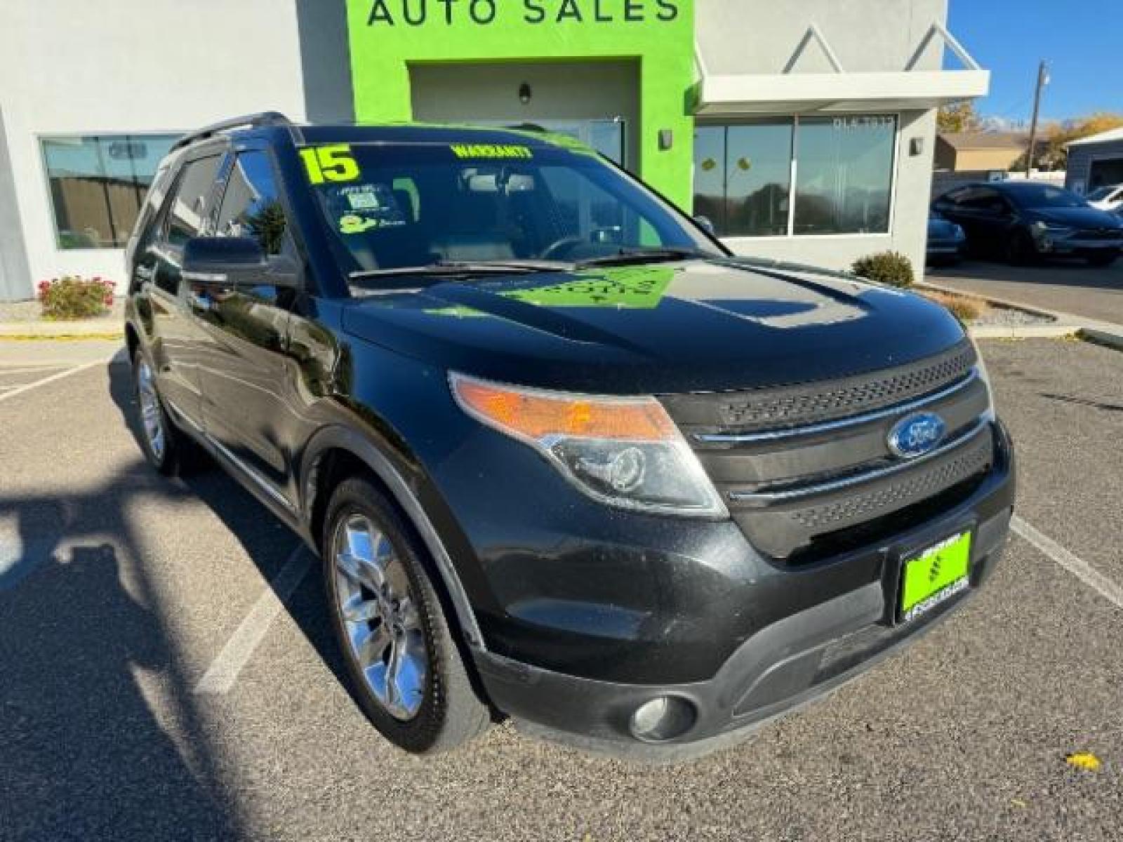 2015 Tuxedo Black Metallic /Charcoal Black, premium cloth Ford Explorer XLT FWD (1FM5K7D8XFG) with an 3.5L V6 DOHC 24V engine, 6-Speed Automatic transmission, located at 1865 East Red Hills Pkwy, St. George, 84770, (435) 628-0023, 37.120850, -113.543640 - Photo #1
