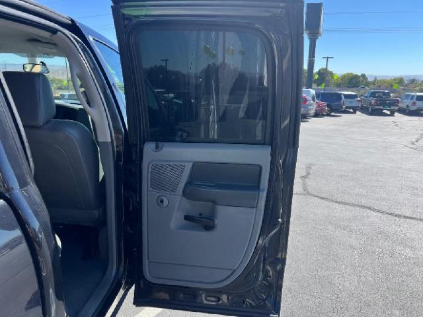2008 Brilliant Black Crystal Pearl /Medium Slate Gray Cloth Interior Dodge Ram 1500 ST Quad Cab 2WD (1D7HA18K18J) with an 3.7L V6 SOHC 12V engine, 5-Speed Automatic transmission, located at 1865 East Red Hills Pkwy, St. George, 84770, (435) 628-0023, 37.120850, -113.543640 - Photo#25