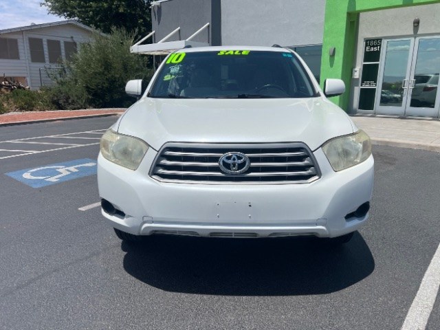 2010 Blizzard Pearl /Ash Cloth Interior Toyota Highlander Base 2WD I4 (JTEZA3EH5A2) with an 2.7L L4 DOHC 16V engine, 6-Speed Automatic transmission, located at 1865 East Red Hills Pkwy, St. George, 84770, (435) 628-0023, 37.120850, -113.543640 - We specialize in helping ALL people get the best financing available. No matter your credit score, good, bad or none we can get you an amazing rate. Had a bankruptcy, divorce, or repossessions? We give you the green light to get your credit back on the road. Low down and affordable payments that fit- Photo#1