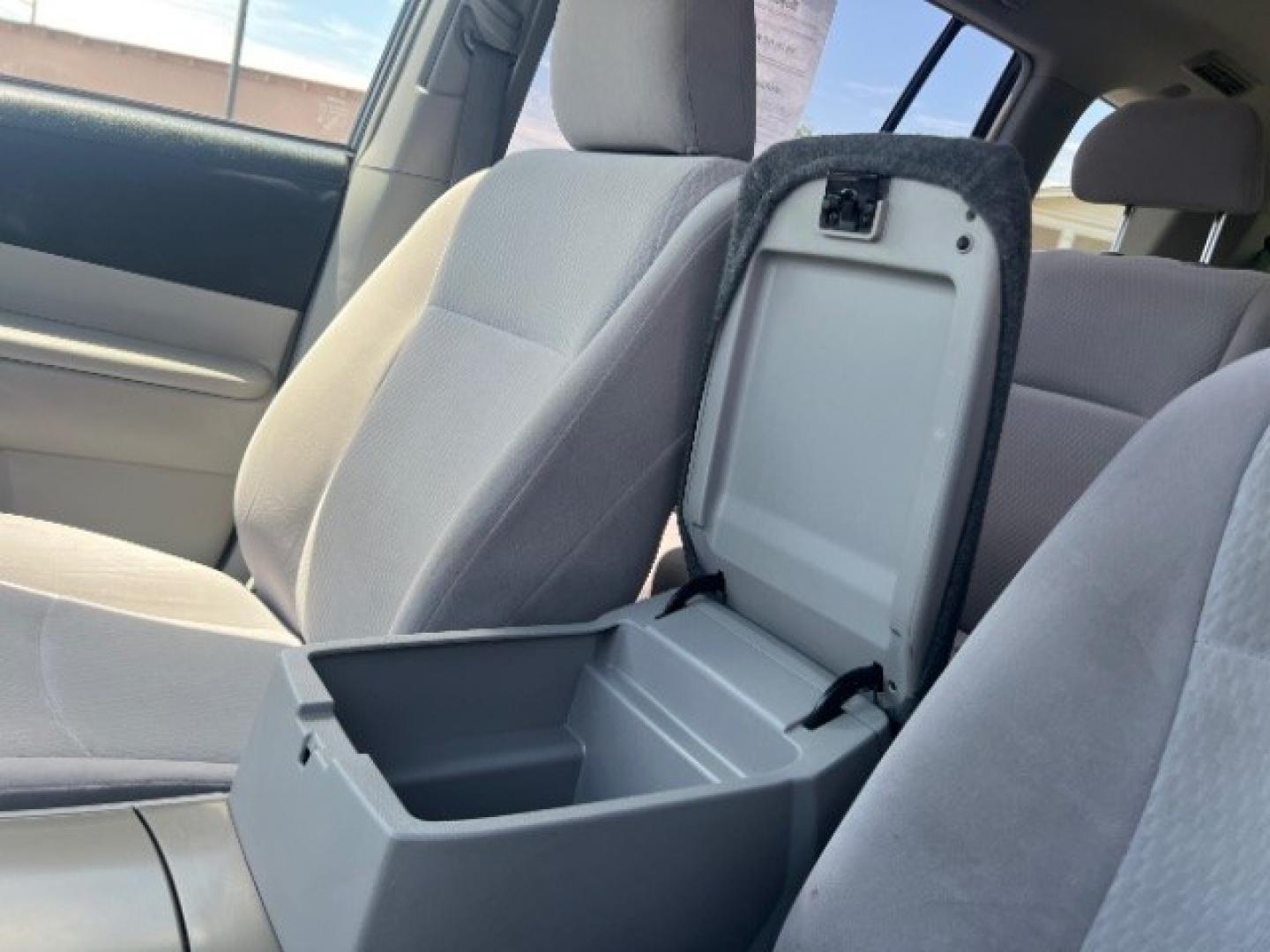 2010 Blizzard Pearl /Ash Cloth Interior Toyota Highlander Base 2WD I4 (JTEZA3EH5A2) with an 2.7L L4 DOHC 16V engine, 6-Speed Automatic transmission, located at 1865 East Red Hills Pkwy, St. George, 84770, (435) 628-0023, 37.120850, -113.543640 - Versatile Southern Utah travel starts with this 2010 Toyota Highlander Base. Its 2.7L 4-cylinder engine, 5-speed automatic transmission, and front-wheel drive make it a smart fit for family errands, school runs, and weekend trips. With 167709 miles, this Highlander is ready for its next adventure.- Photo#19