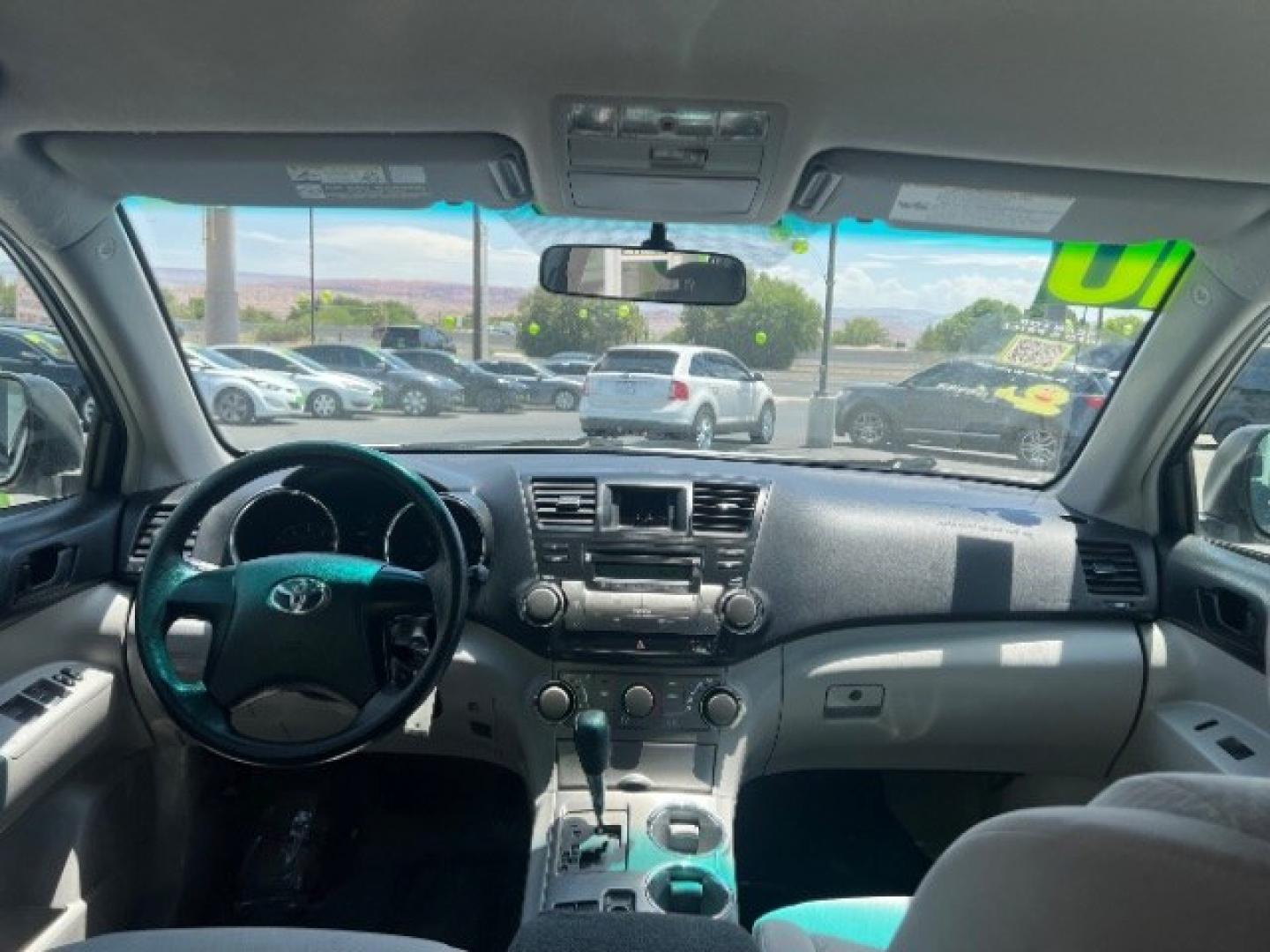 2010 Blizzard Pearl /Ash Cloth Interior Toyota Highlander Base 2WD I4 (JTEZA3EH5A2) with an 2.7L L4 DOHC 16V engine, 6-Speed Automatic transmission, located at 1865 East Red Hills Pkwy, St. George, 84770, (435) 628-0023, 37.120850, -113.543640 - Versatile Southern Utah travel starts with this 2010 Toyota Highlander Base. Its 2.7L 4-cylinder engine, 5-speed automatic transmission, and front-wheel drive make it a smart fit for family errands, school runs, and weekend trips. With 167709 miles, this Highlander is ready for its next adventure.- Photo#23