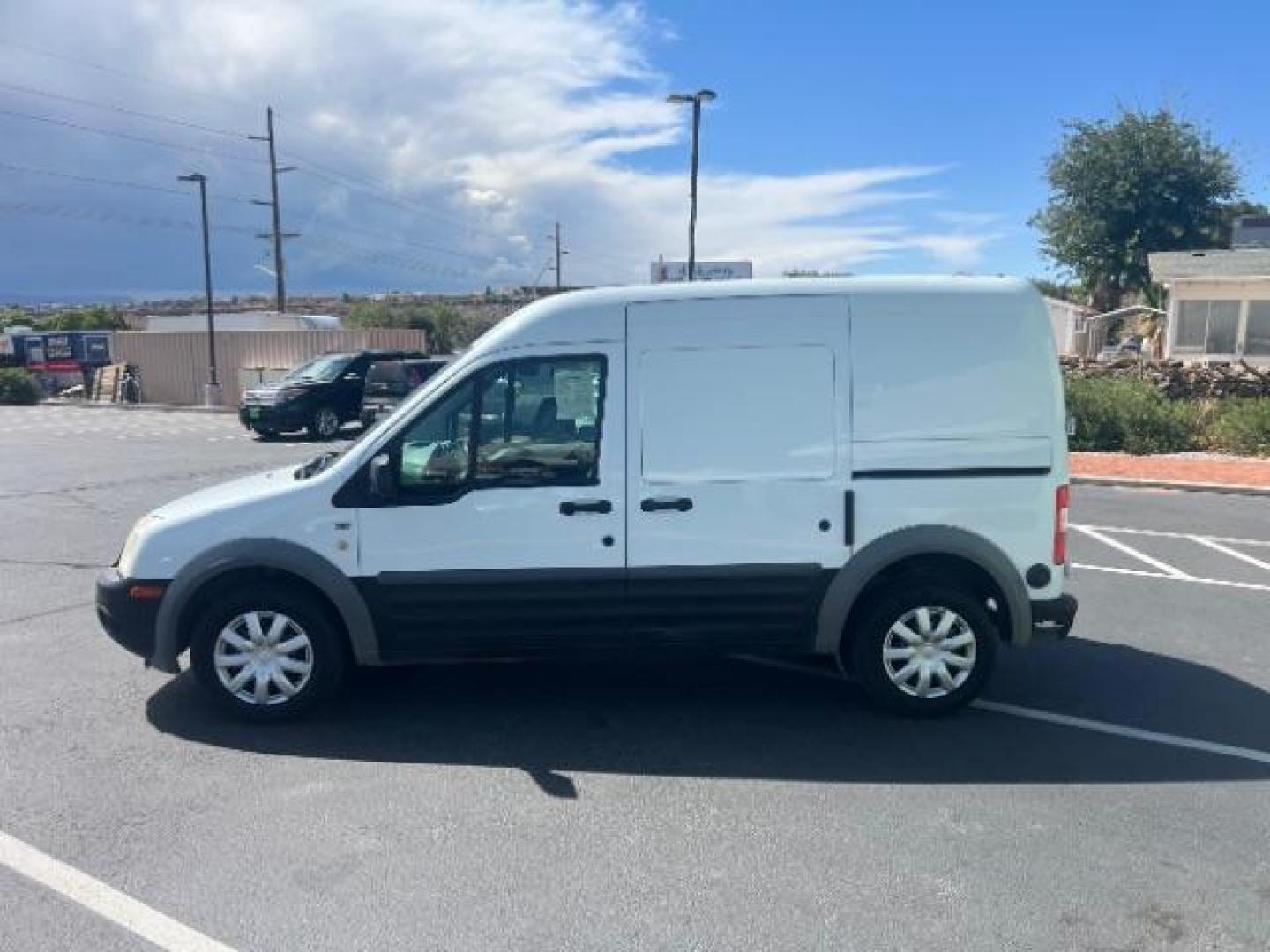 2013 Frozen White /Dark Gray Ford Transit Connect XLT with Side and Rear Door Glass (NM0LS7DN8DT) with an 2.0L L4 DOHC 16V engine, 4-Speed Automatic transmission, located at 1865 East Red Hills Pkwy, St. George, 84770, (435) 628-0023, 37.120850, -113.543640 - We specialize in helping ALL people get the best financing available. No matter your credit score, good, bad or none we can get you an amazing rate. Had a bankruptcy, divorce, or repossessions? We give you the green light to get your credit back on the road. Low down and affordable payments that fit - Photo#3