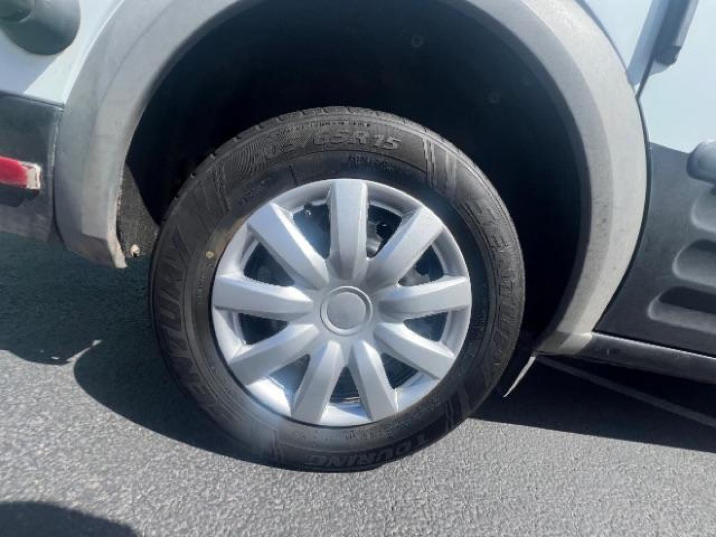 2013 Frozen White /Dark Gray Ford Transit Connect XLT with Side and Rear Door Glass (NM0LS7DN8DT) with an 2.0L L4 DOHC 16V engine, 4-Speed Automatic transmission, located at 1865 East Red Hills Pkwy, St. George, 84770, (435) 628-0023, 37.120850, -113.543640 - We specialize in helping ALL people get the best financing available. No matter your credit score, good, bad or none we can get you an amazing rate. Had a bankruptcy, divorce, or repossessions? We give you the green light to get your credit back on the road. Low down and affordable payments that fit - Photo#9