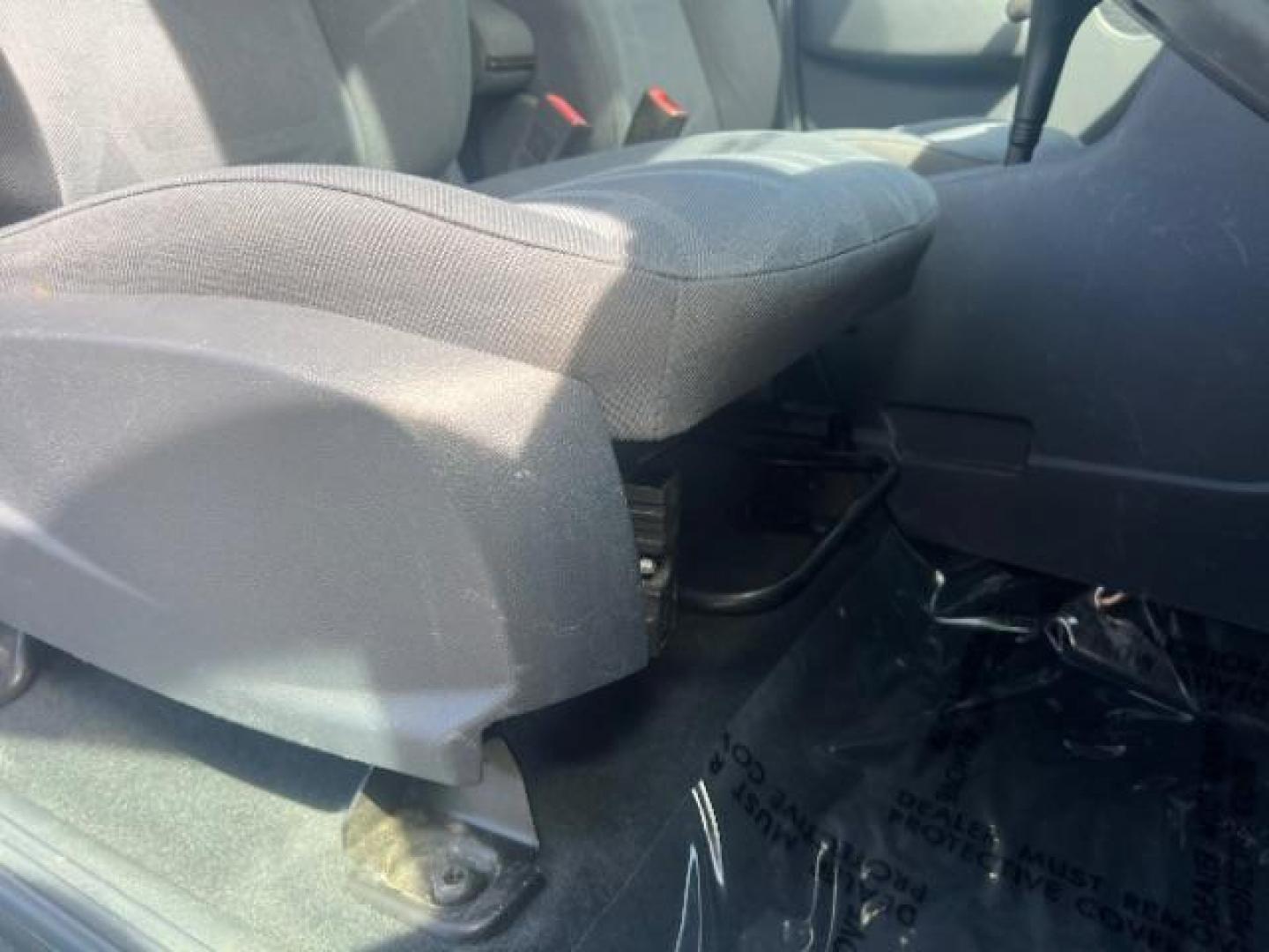 2013 Frozen White /Dark Gray Ford Transit Connect XLT with Side and Rear Door Glass (NM0LS7DN8DT) with an 2.0L L4 DOHC 16V engine, 4-Speed Automatic transmission, located at 1865 East Red Hills Pkwy, St. George, 84770, (435) 628-0023, 37.120850, -113.543640 - We specialize in helping ALL people get the best financing available. No matter your credit score, good, bad or none we can get you an amazing rate. Had a bankruptcy, divorce, or repossessions? We give you the green light to get your credit back on the road. Low down and affordable payments that fit - Photo#26