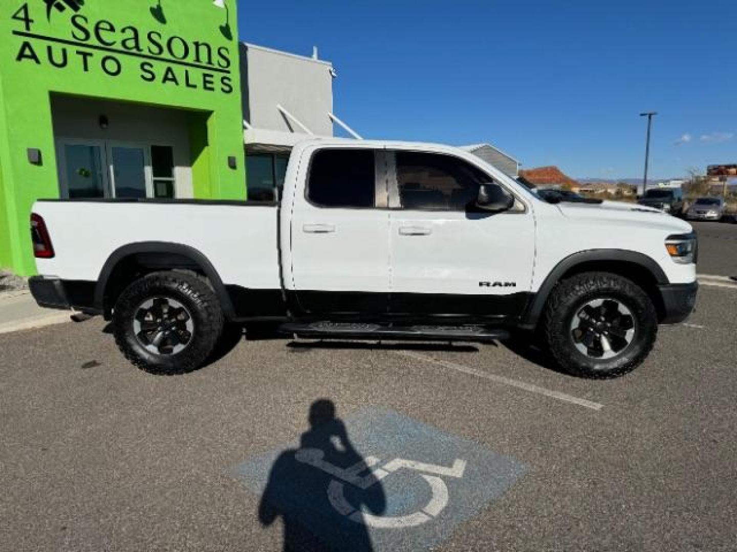 2019 White /Black RAM 1500 Rebel Quad Cab 4WD (1C6RRFEG5KN) with an 3.6L V6 DOHC 24V engine, 8-Speed Automatic transmission, located at 1865 East Red Hills Pkwy, St. George, 84770, (435) 628-0023, 37.120850, -113.543640 - We specialize in helping ALL people get the best financing available. No matter your credit score, good, bad or none we can get you an amazing rate. Had a bankruptcy, divorce, or repossessions? We give you the green light to get your credit back on the road. Low down and affordable payments that fit - Photo#9