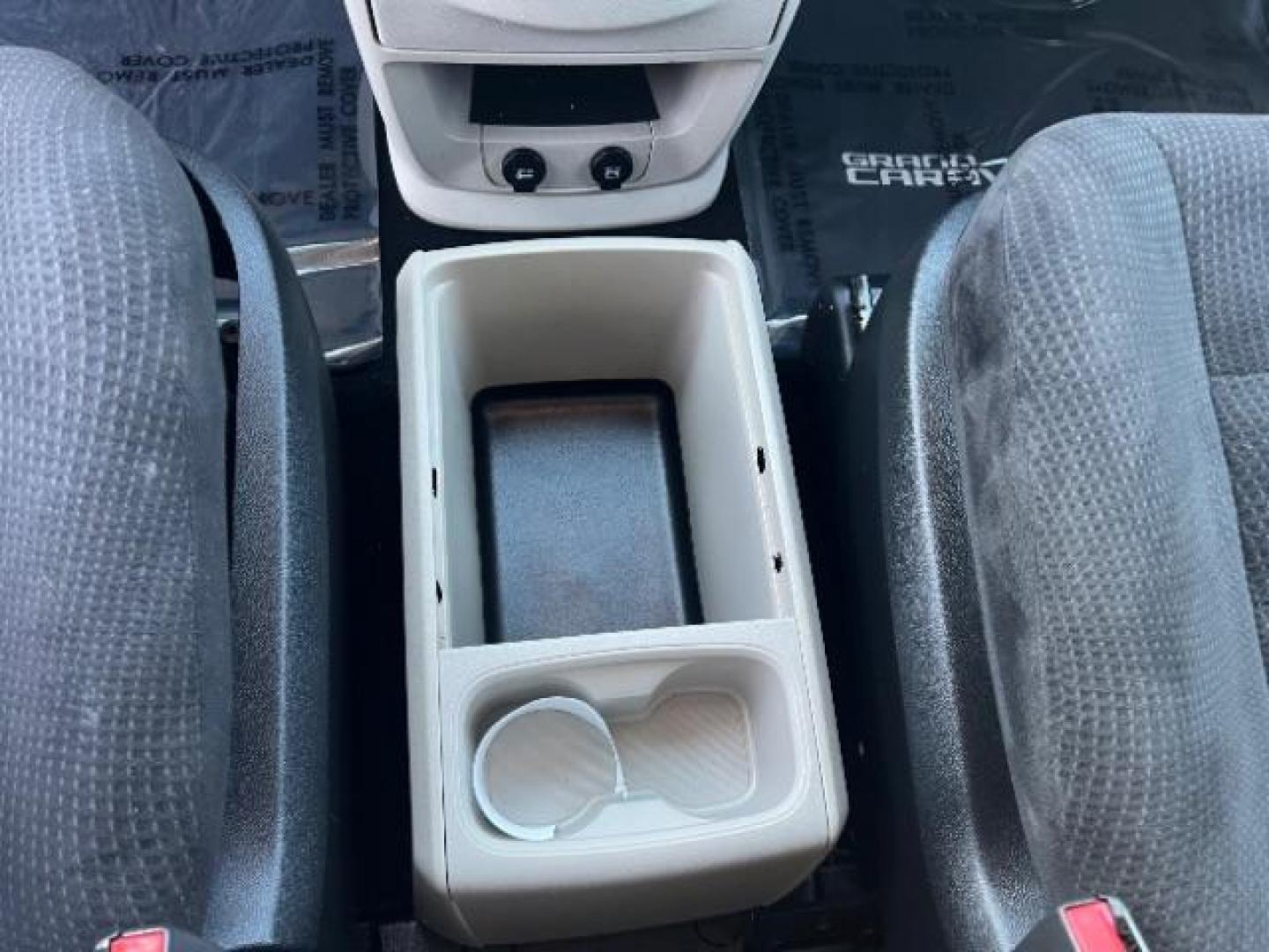 2014 Billet Silver Metall /Black Dodge Grand Caravan SE (2C4RDGBG8ER) with an 3.6L V6 DOHC 24V engine, 6-Speed Automatic transmission, located at 1865 East Red Hills Pkwy, St. George, 84770, (435) 628-0023, 37.120850, -113.543640 - We specialize in helping ALL people get the best financing available. No matter your credit score, good, bad or none we can get you an amazing rate. Had a bankruptcy, divorce, or repossessions? We give you the green light to get your credit back on the road. Low down and affordable payments that fit - Photo#19
