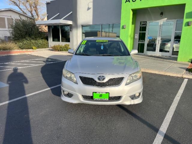 2011 Classic Silver Metallic /Ash Cloth Interior Toyota Camry Base 6-Spd AT (4T1BF3EK1BU) with an 2.5L L4 DOHC 16V engine, 6-Speed Automatic transmission, located at 1865 East Red Hills Pkwy, St. George, 84770, (435) 628-0023, 37.120850, -113.543640 - This vehicle is a Mechanic Special. This means it will need some love. Runs a drives fine but has body damage, leaks or other mechanical issues. It did NOT pass our 50 point inspection. Get a great deal on a less than perfect car. These cars do NOT qualify for our in house financing. Cash and carry, - Photo#1