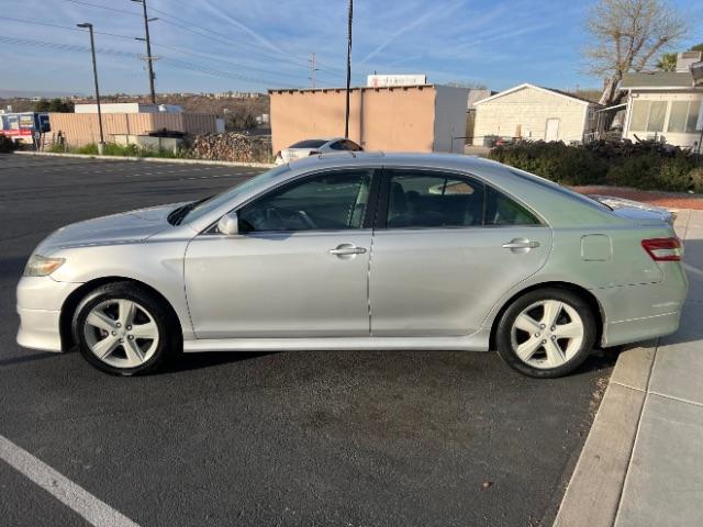 2011 Classic Silver Metallic /Ash Cloth Interior Toyota Camry Base 6-Spd AT (4T1BF3EK1BU) with an 2.5L L4 DOHC 16V engine, 6-Speed Automatic transmission, located at 1865 East Red Hills Pkwy, St. George, 84770, (435) 628-0023, 37.120850, -113.543640 - This vehicle is a Mechanic Special. This means it will need some love. Runs a drives fine but has body damage, leaks or other mechanical issues. It did NOT pass our 50 point inspection. Get a great deal on a less than perfect car. These cars do NOT qualify for our in house financing. Cash and carry, - Photo#3
