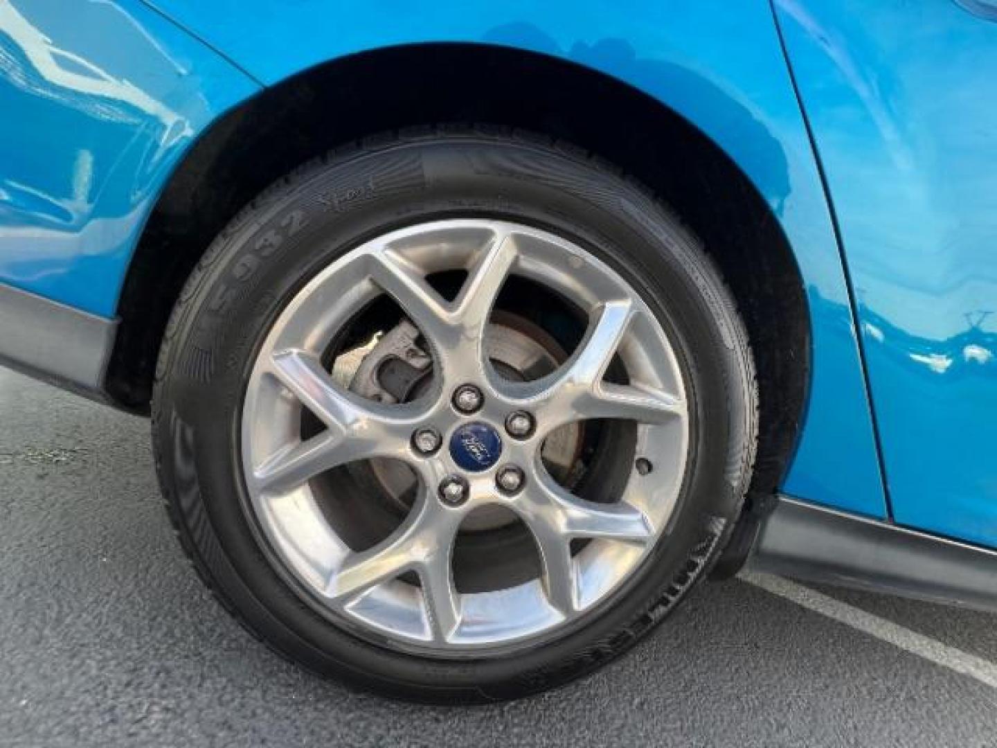 2014 Blue Candy Tinted CC /Charcoal Black Ford Focus Titanium Sedan (1FADP3J2XEL) with an 2.0L L4 DOHC 16V engine, 6-Speed Automatic transmission, located at 1865 East Red Hills Pkwy, St. George, 84770, (435) 628-0023, 37.120850, -113.543640 - We specialize in helping ALL people get the best financing available. No matter your credit score, good, bad or none we can get you an amazing rate. Had a bankruptcy, divorce, or repossessions? We give you the green light to get your credit back on the road. Low down and affordable payments that fit - Photo#8