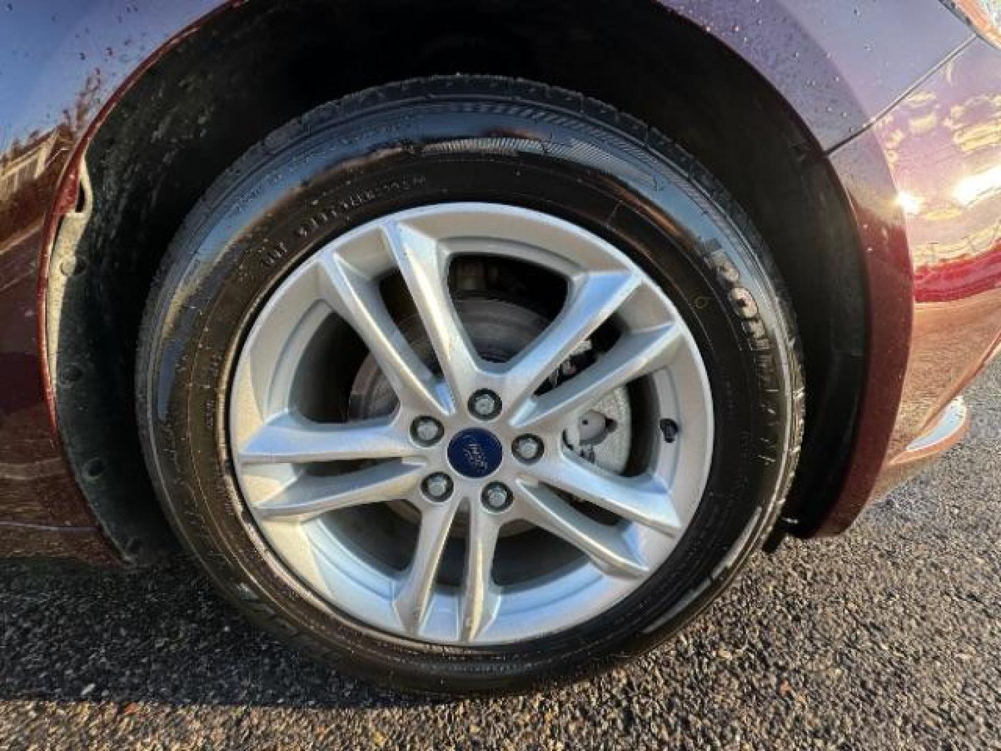 2018 Burgundy Velvet Metallic Tinted Clearcoat /Medium Light Stone, cloth Ford Fusion SE (3FA6P0H75JR) with an 2.5L L4 DOHC 16V engine, 6-Speed Automatic transmission, located at 1865 East Red Hills Pkwy, St. George, 84770, (435) 628-0023, 37.120850, -113.543640 - We specialize in helping ALL people get the best financing available. No matter your credit score, good, bad or none we can get you an amazing rate. Had a bankruptcy, divorce, or repossessions? We give you the green light to get your credit back on the road. Low down and affordable payments that fit - Photo#12