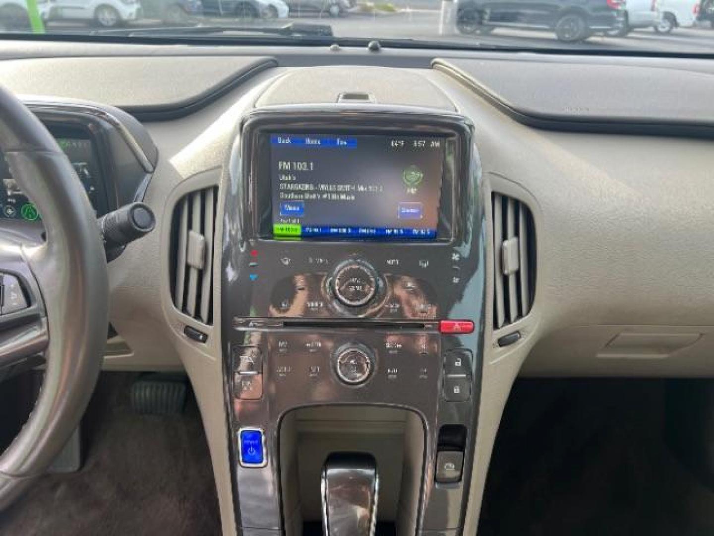 2015 Summit White /Pebble Beige/Dark Accents Chevrolet Volt Standard w/ Navigation (1G1RC6E45FU) with an ELECTRIC engine, Continuously Variable Transmission transmission, located at 1865 East Red Hills Pkwy, St. George, 84770, (435) 628-0023, 37.120850, -113.543640 - We specialize in helping ALL people get the best financing available. No matter your credit score, good, bad or none we can get you an amazing rate. Had a bankruptcy, divorce, or repossessions? We give you the green light to get your credit back on the road. Low down and affordable payments that fit - Photo#17