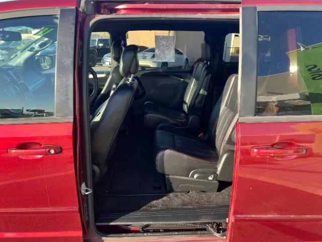 2017 Octane Red Pearl Coat /Black, leather Dodge Grand Caravan GT (2C4RDGEG7HR) with an 3.6L V6 DOHC 24V engine, 6-Speed Automatic transmission, located at 1865 East Red Hills Pkwy, St. George, 84770, (435) 628-0023, 37.120850, -113.543640 - We specialize in helping ALL people get the best financing available. No matter your credit score, good, bad or none we can get you an amazing rate. Had a bankruptcy, divorce, or repossessions? We give you the green light to get your credit back on the road. Low down and affordable payments that fit - Photo#19