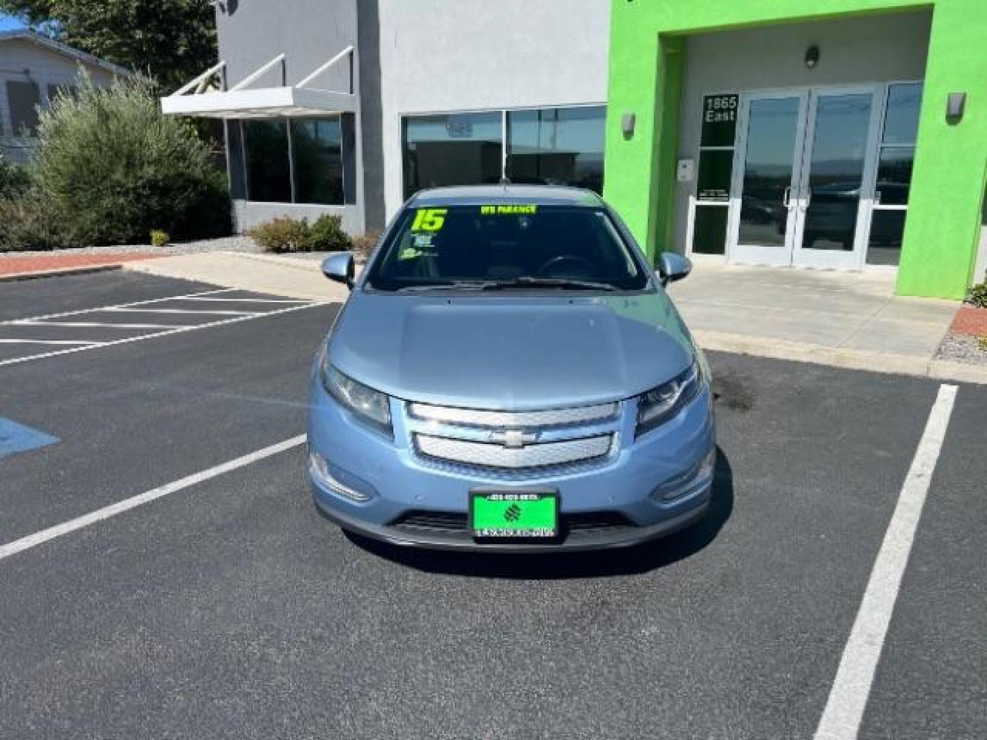 2015 Light Blue /Black Leather Interior Chevrolet Volt Premium w/ Navigation (1G1RD6E44FU) with an 1.4L L4 DOHC 16V PLU engine, Continuously Variable Transmission transmission, located at 1865 East Red Hills Pkwy, St. George, 84770, (435) 628-0023, 37.120850, -113.543640 - We specialize in helping ALL people get the best financing available. No matter your credit score, good, bad or none we can get you an amazing rate. Had a bankruptcy, divorce, or repossessions? We give you the green light to get your credit back on the road. Low down and affordable payments that fit - Photo#1