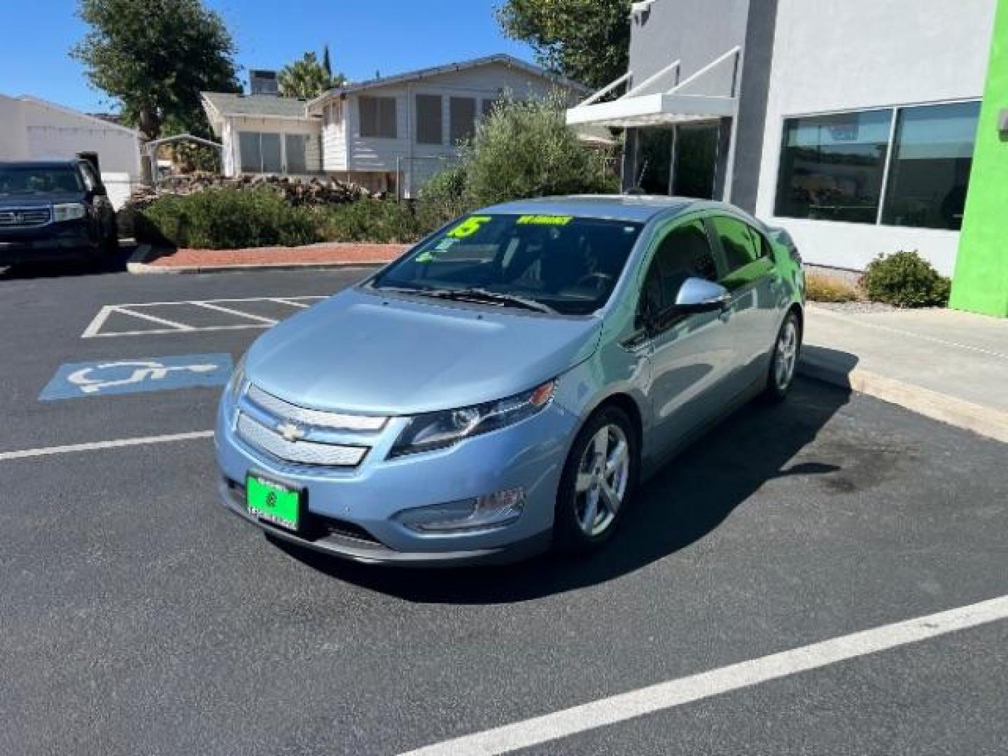 2015 Light Blue /Black Leather Interior Chevrolet Volt Premium w/ Navigation (1G1RD6E44FU) with an 1.4L L4 DOHC 16V PLU engine, Continuously Variable Transmission transmission, located at 1865 East Red Hills Pkwy, St. George, 84770, (435) 628-0023, 37.120850, -113.543640 - We specialize in helping ALL people get the best financing available. No matter your credit score, good, bad or none we can get you an amazing rate. Had a bankruptcy, divorce, or repossessions? We give you the green light to get your credit back on the road. Low down and affordable payments that fit - Photo#2